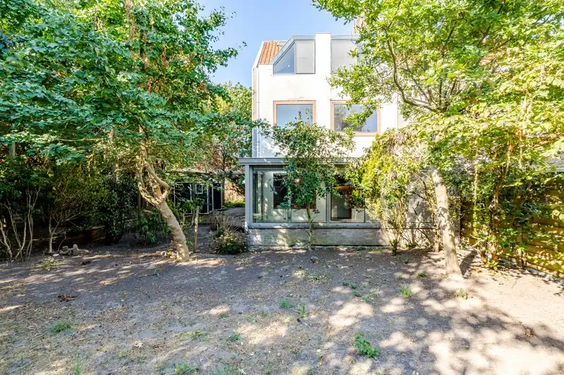Op te frissen woning met perceel bouwgrond foto 18