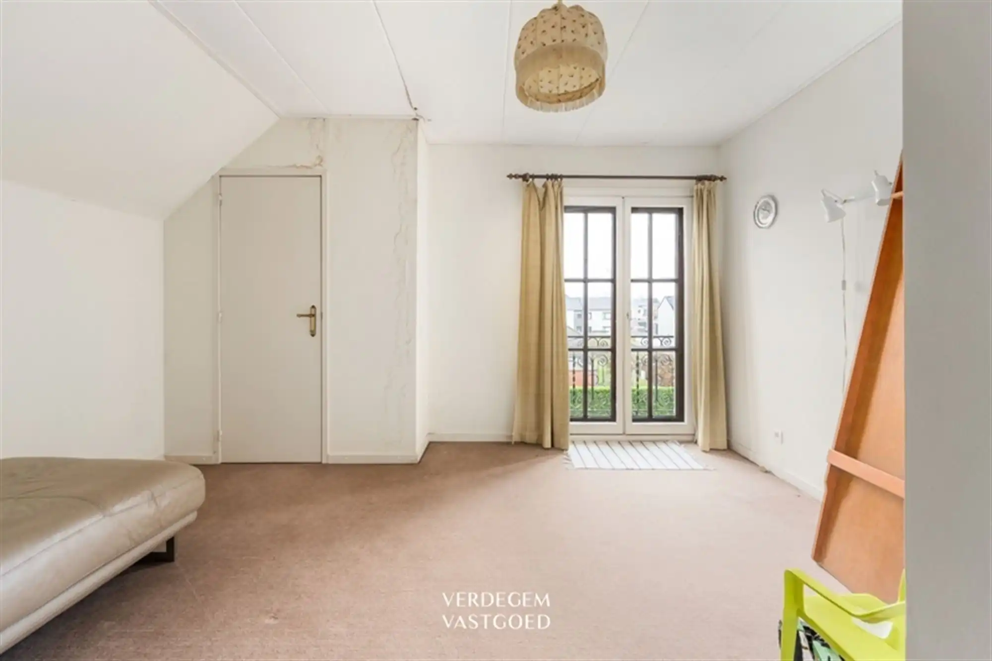 Tijdloze villa met 5+ slaapkamers en tuin, volledig onderkelderd foto 21