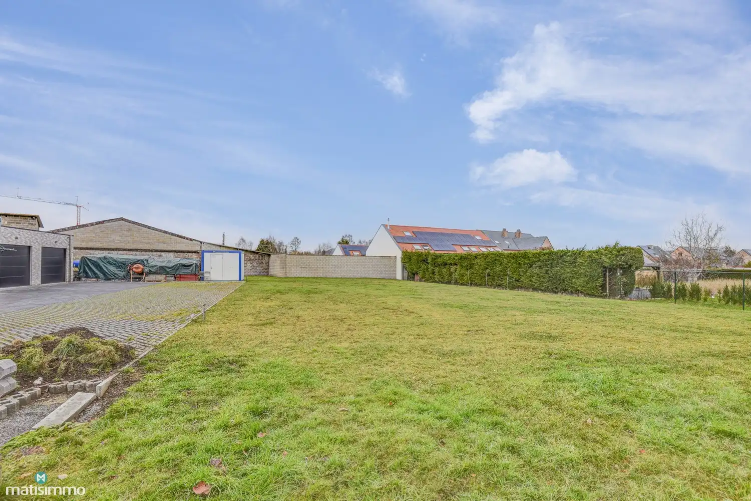 RUIM NIEUWBOUW APPARTEMENT MET 2 SLAAPKAMERS, OVERDEKT TERRAS, GARAGE, AUTOSTAANPLAATS EN KELDERBERGING TE BEVERST foto 31