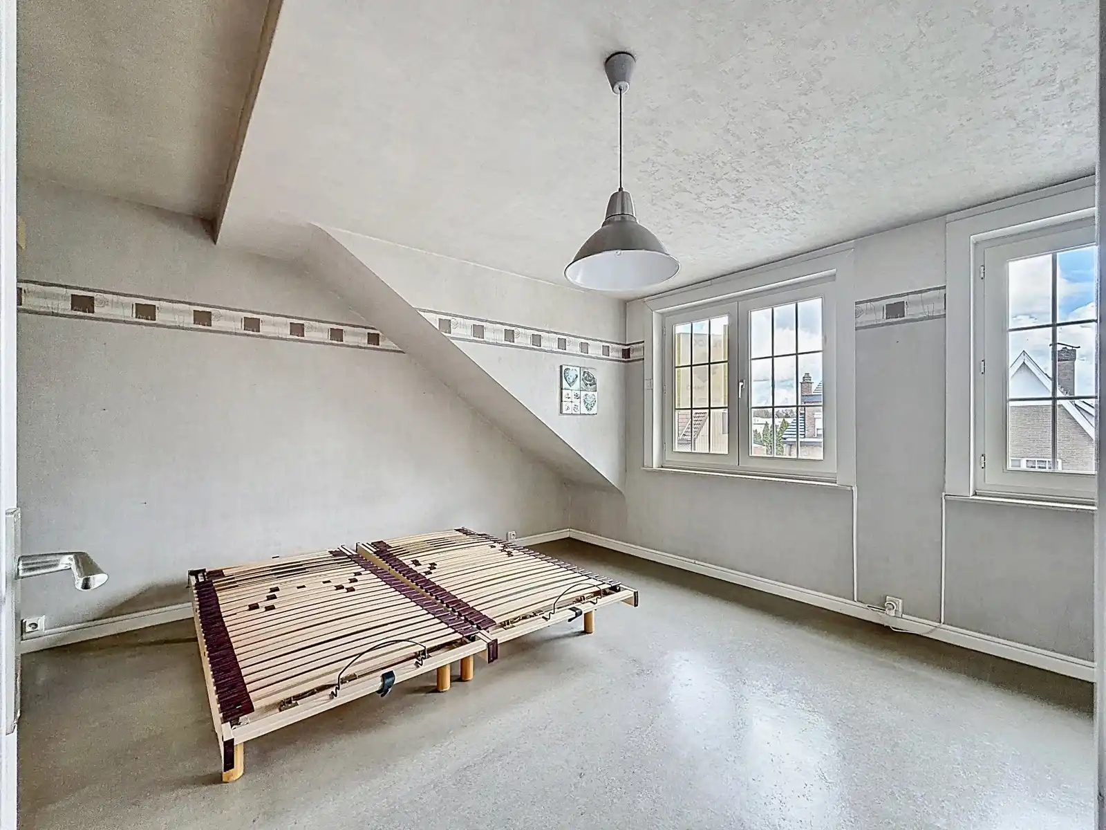 Rustig gelegen, Ruime Woning MET 3 SLPK, Tuin én Garage! foto 14