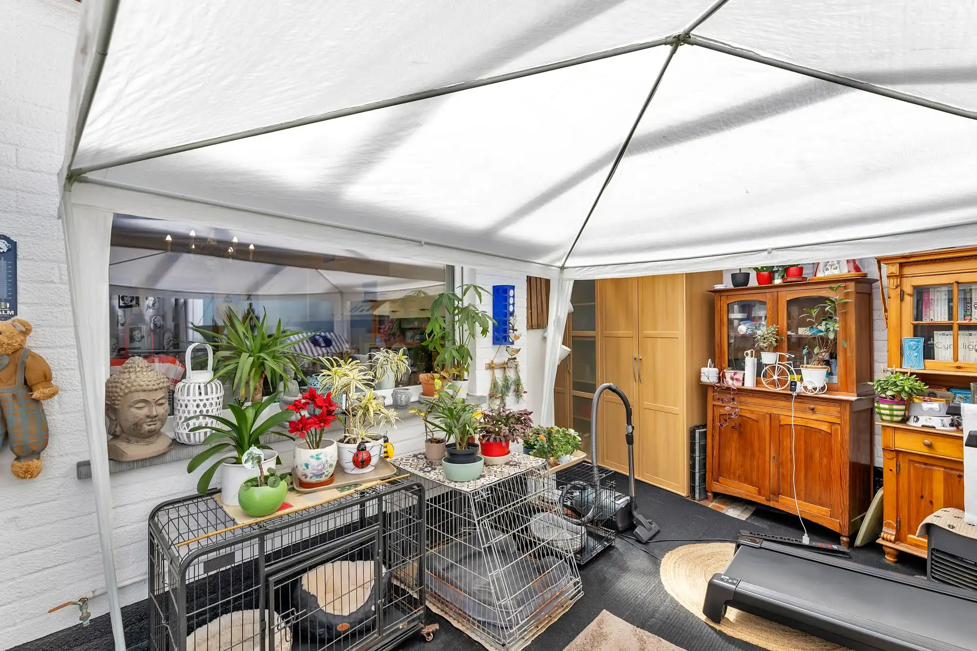 Instapklare woning met 3 slpks, ruime tuin en garage foto 10