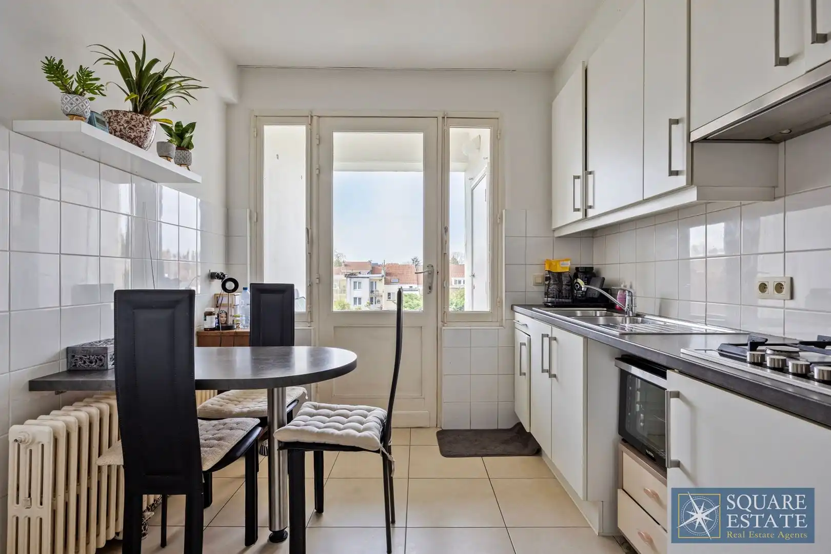 Appartementsgebouw foto 18