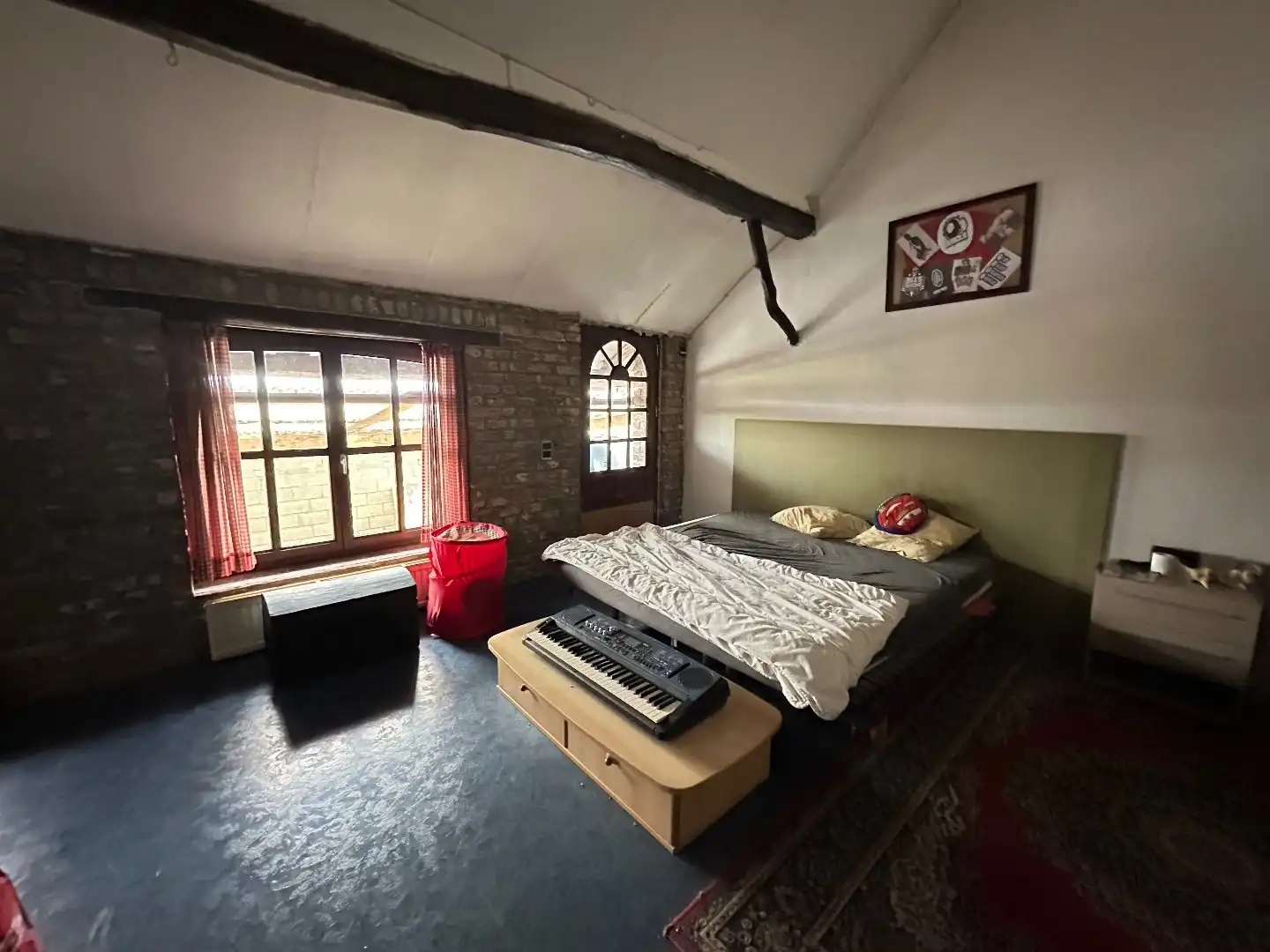 Unieke woning met enorm potentieel op perceel van 96 Are foto 35