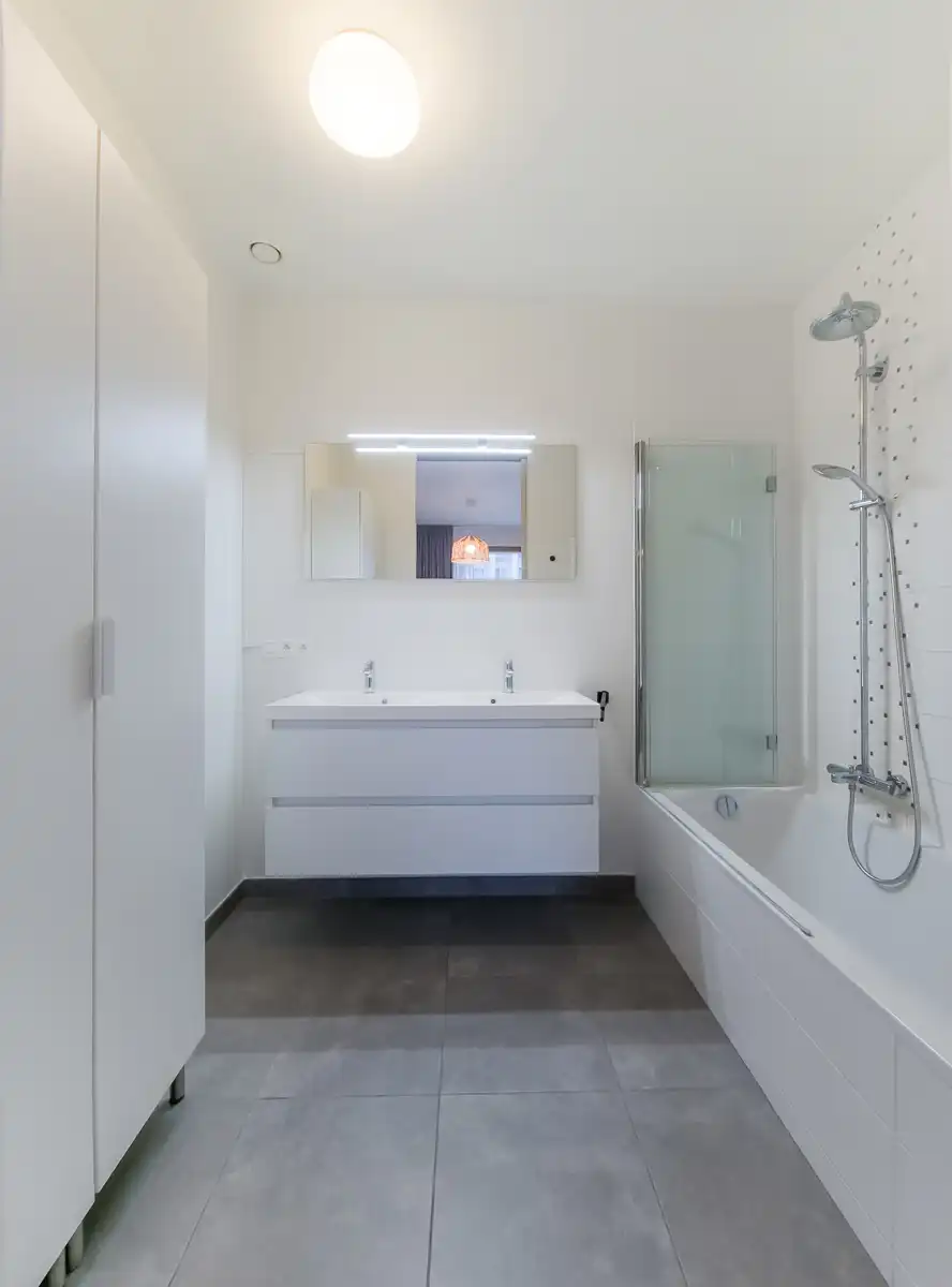 Lichtrijk 1 slpk app. met groot terras foto 14