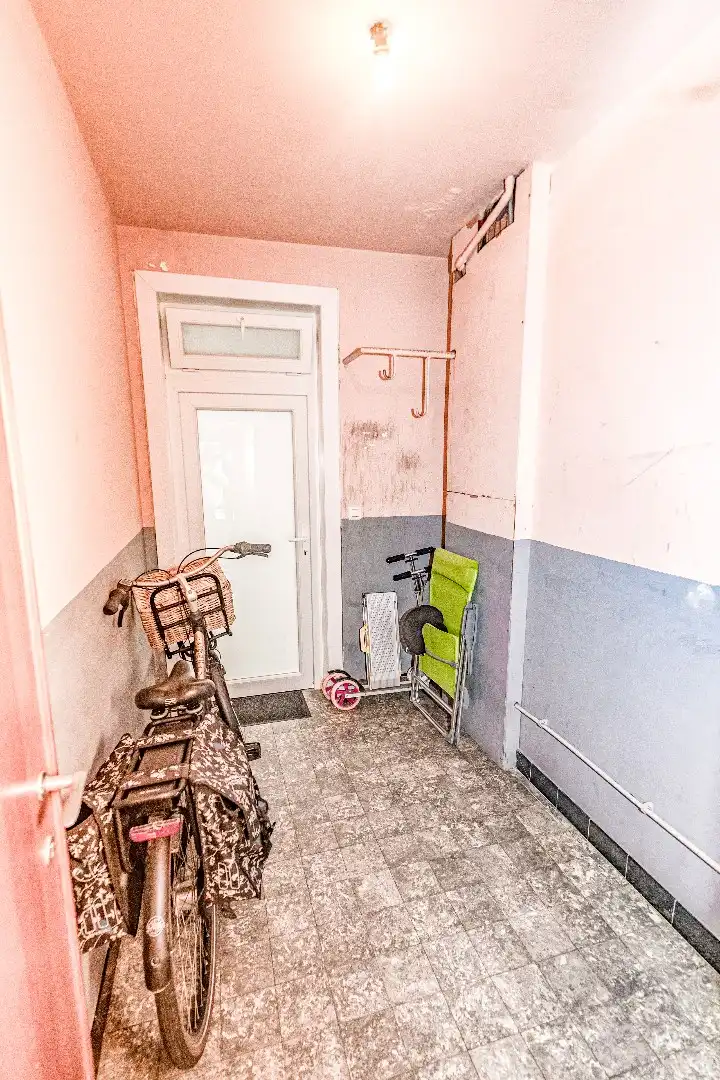 Ruim modern appartement met 3 slaapkamers en terras foto 14