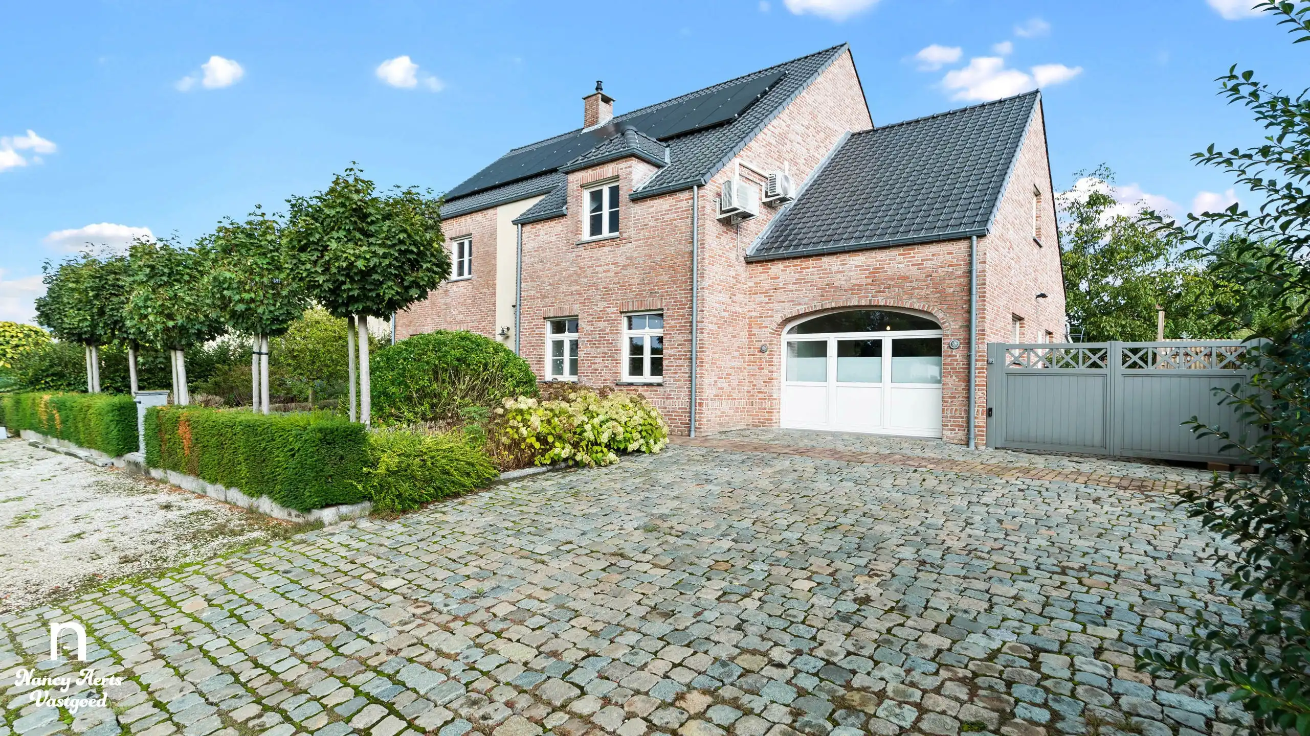 Verrassend ruime woning met aparte studio op rustige locatie foto 48