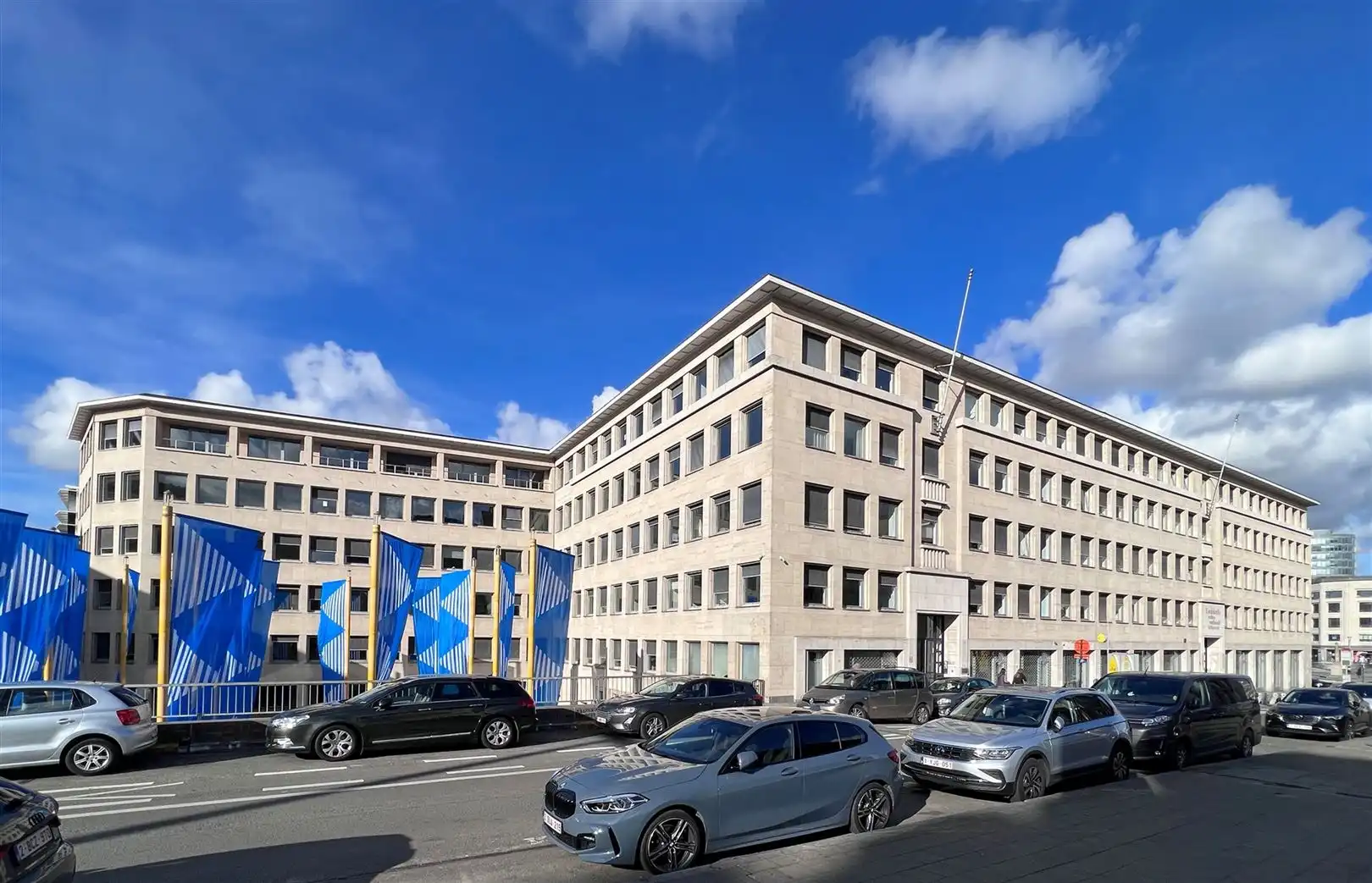 KEIZERS/ EMPEREUR 5: vanaf 485m² foto {{pictureIndex}}