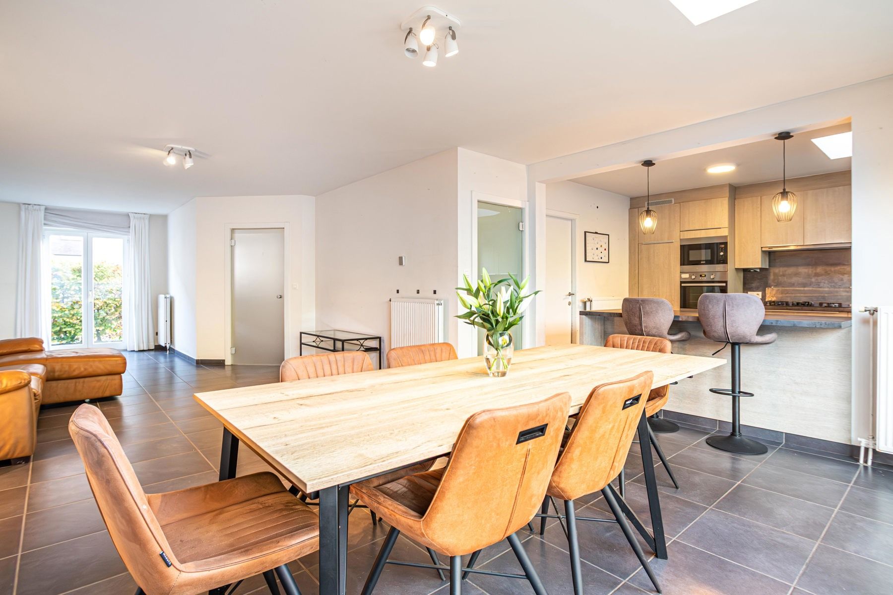 Instapklare, ruime woning met uniek groen uitzicht foto 7