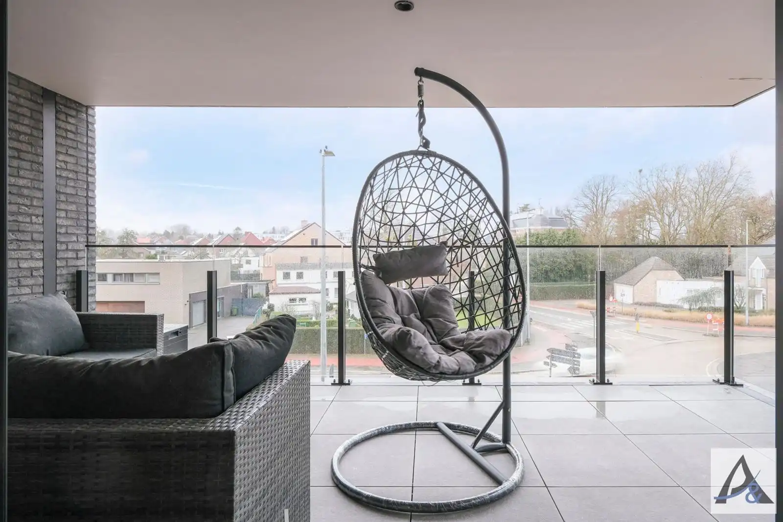 Appartement met 2 slaapkamers, ondergrondse autostaanplaats en kelderberging foto 17