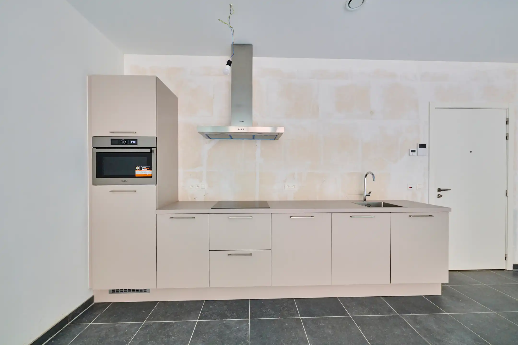 ASSISTENTIEWONING, 1 SLAAPKAMER, GROOT TERRAS foto 4