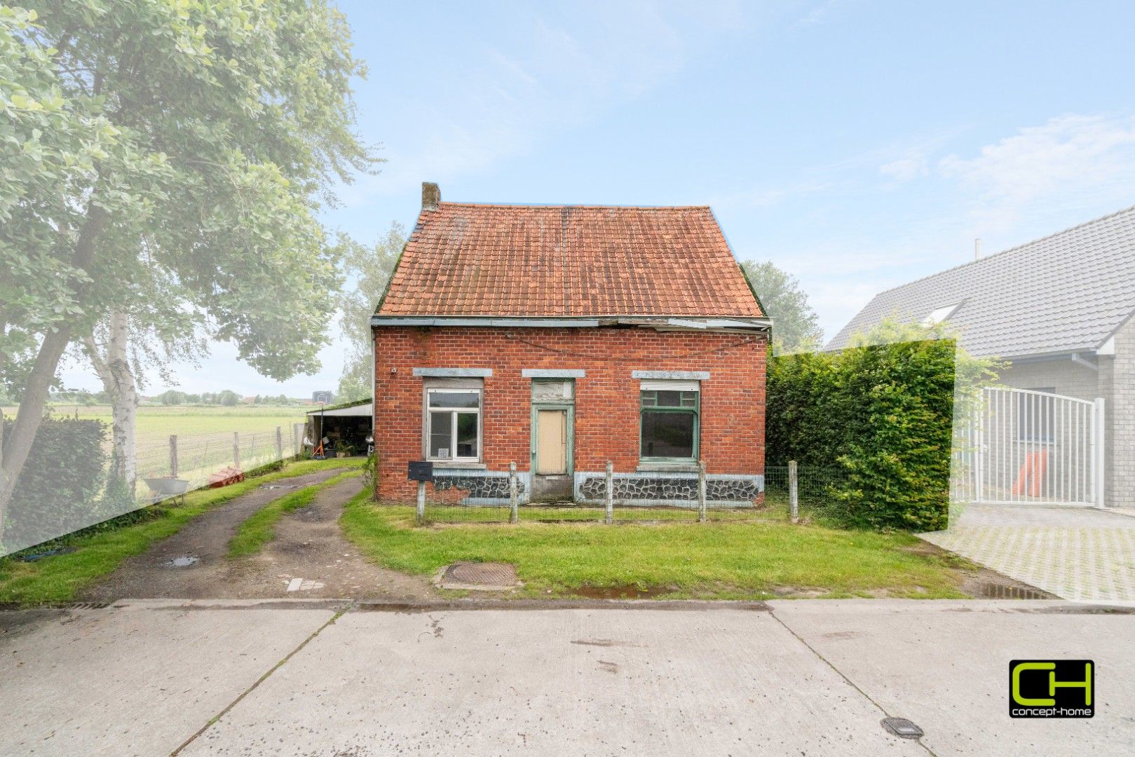 Te renoveren woning te koop in Sleidinge foto 1