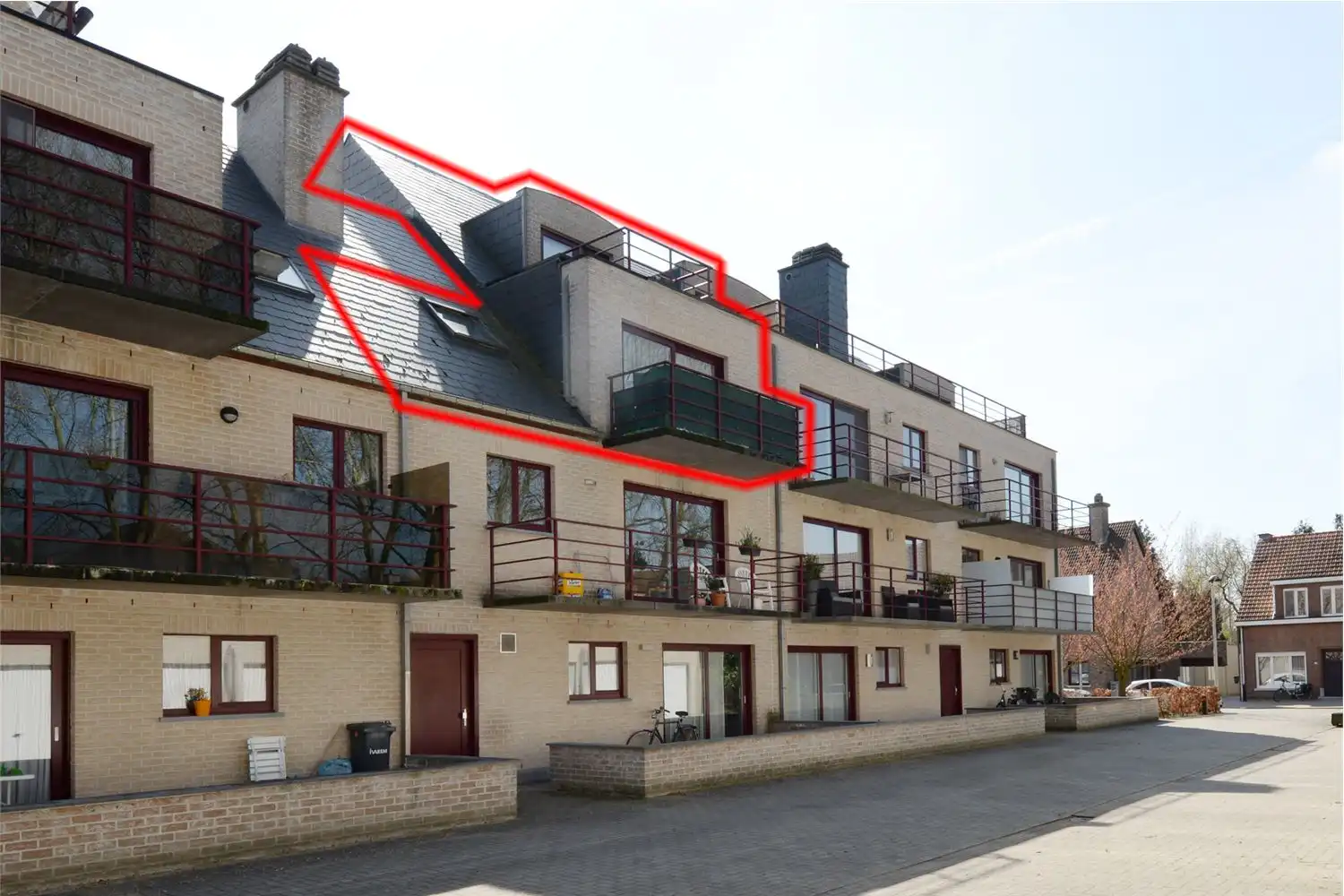 Duplex-a^ppartement, 3 slaapkamers, 2 terrassen, garage, lift. foto 2