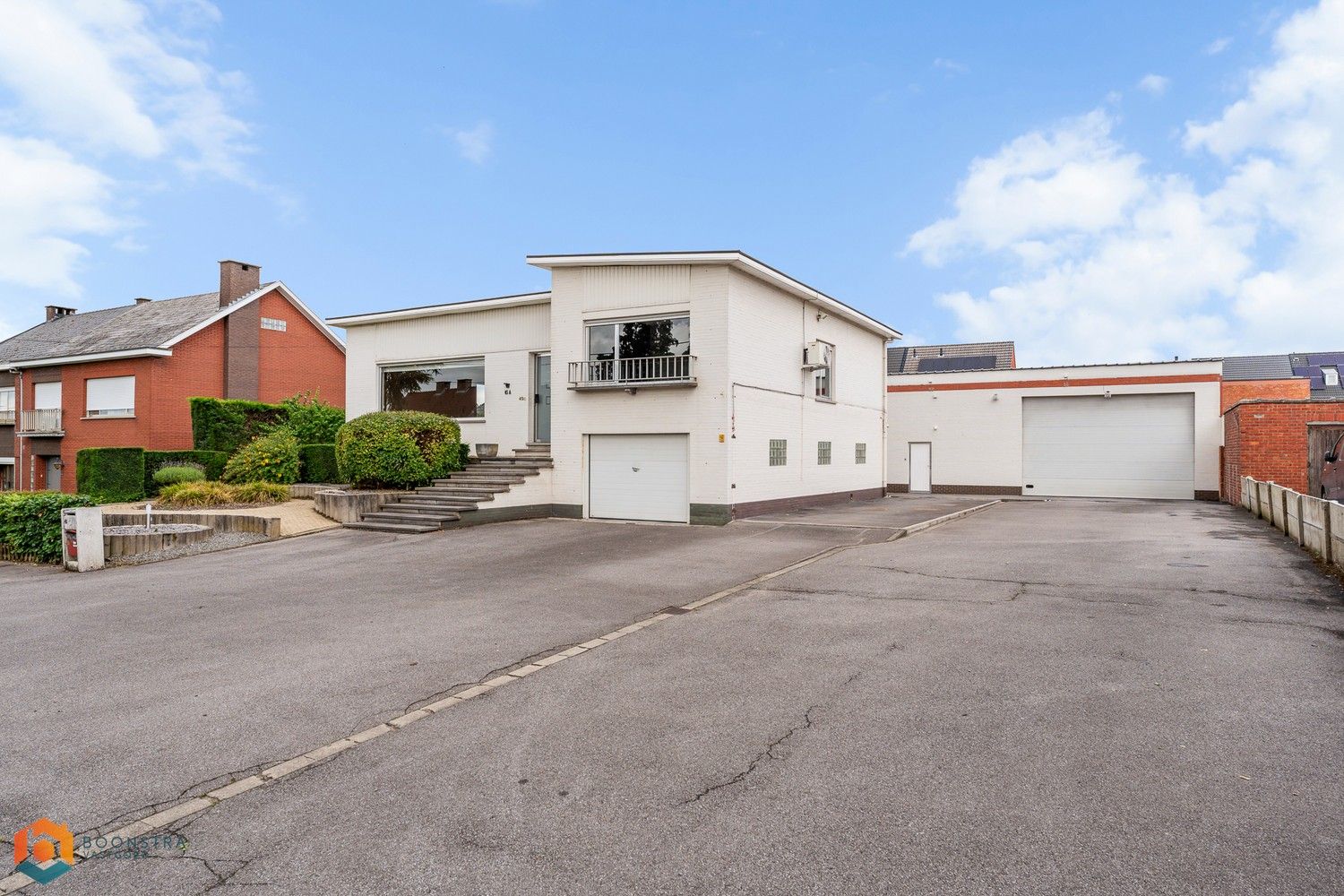 Hoofdfoto van de publicatie: Woning met 3 slpkrs en ruim apart magazijn te Beerzel