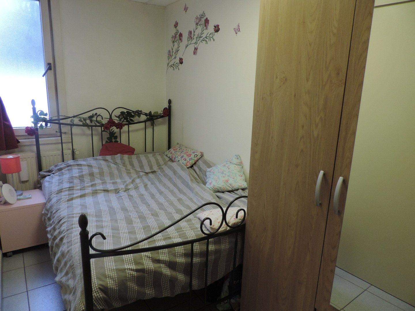 Rustig gelegen 1 slaapkamer appartementje met koer foto 9