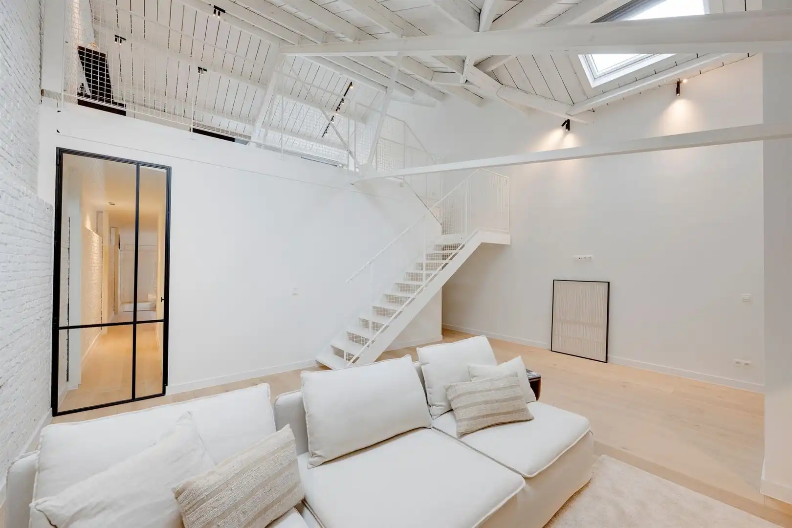 Iconische loft aan het begeerde Eilandje foto 17