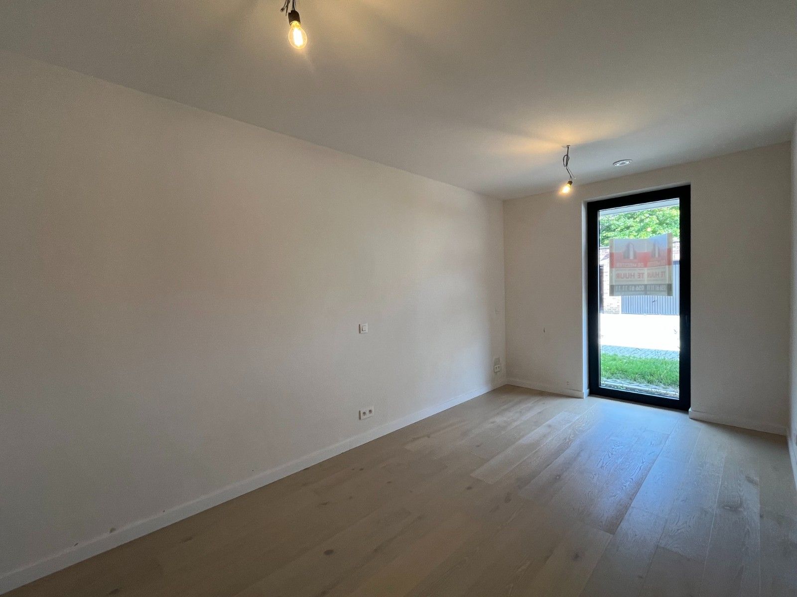 Nieuwbouwappartement te huur in hartje Waregem! foto 18