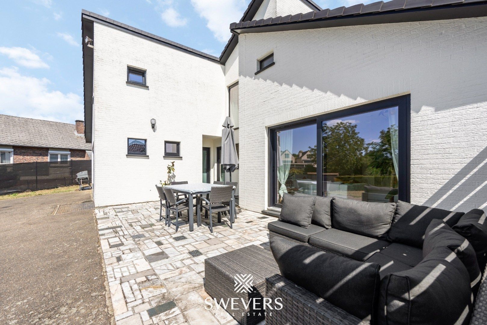 Ruime gerenoveerde villa (306m²) met praktijkmogelijkheden op ZW-perceel (24a68ca) foto 22