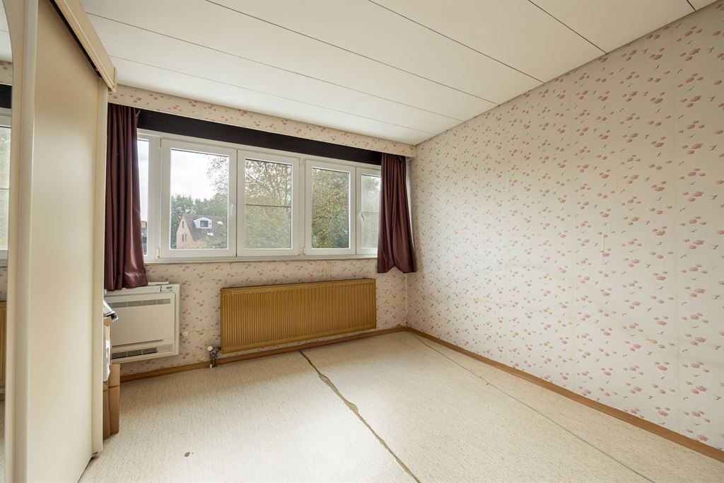 Op te frissen woning in rustige woonwijk! foto 12