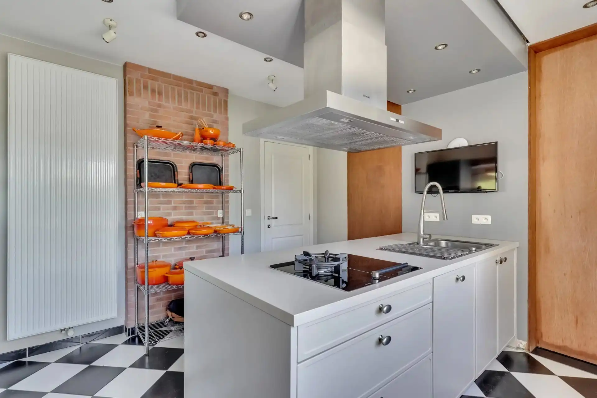 Instapklare, ruime woning met vier slaapkamers foto 5