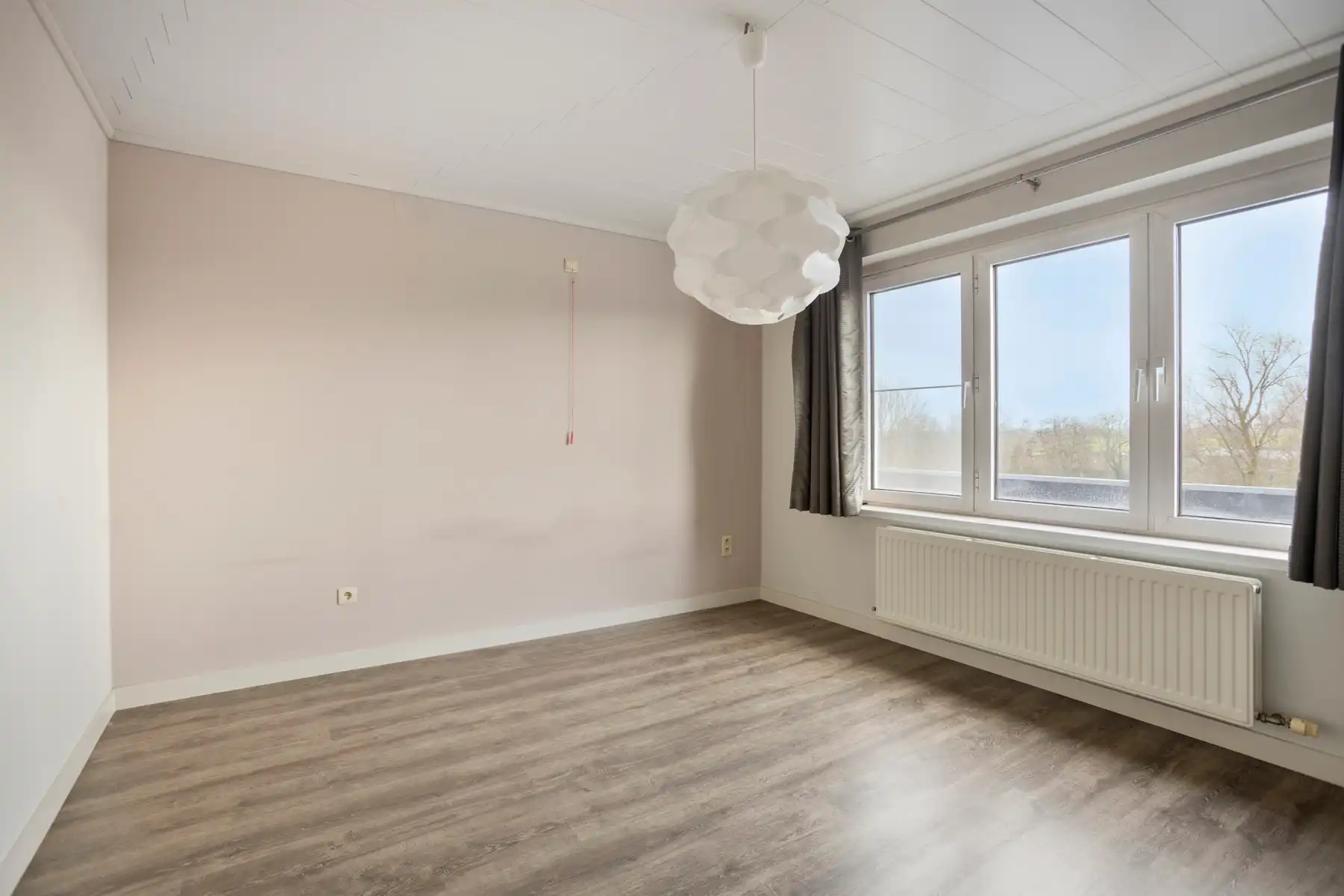 Ruim en fris appartement met 2 slaapkamers te Landen foto 7