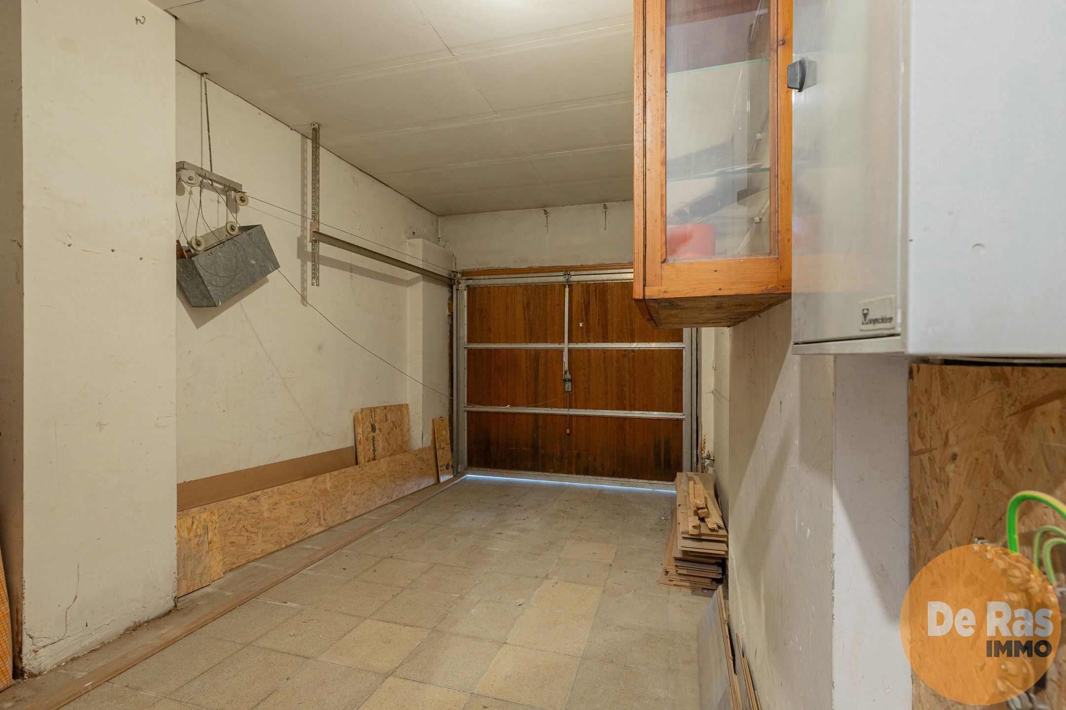 HAALTERT - Verder af te werken woning met 3 slpk en tuin! foto 10