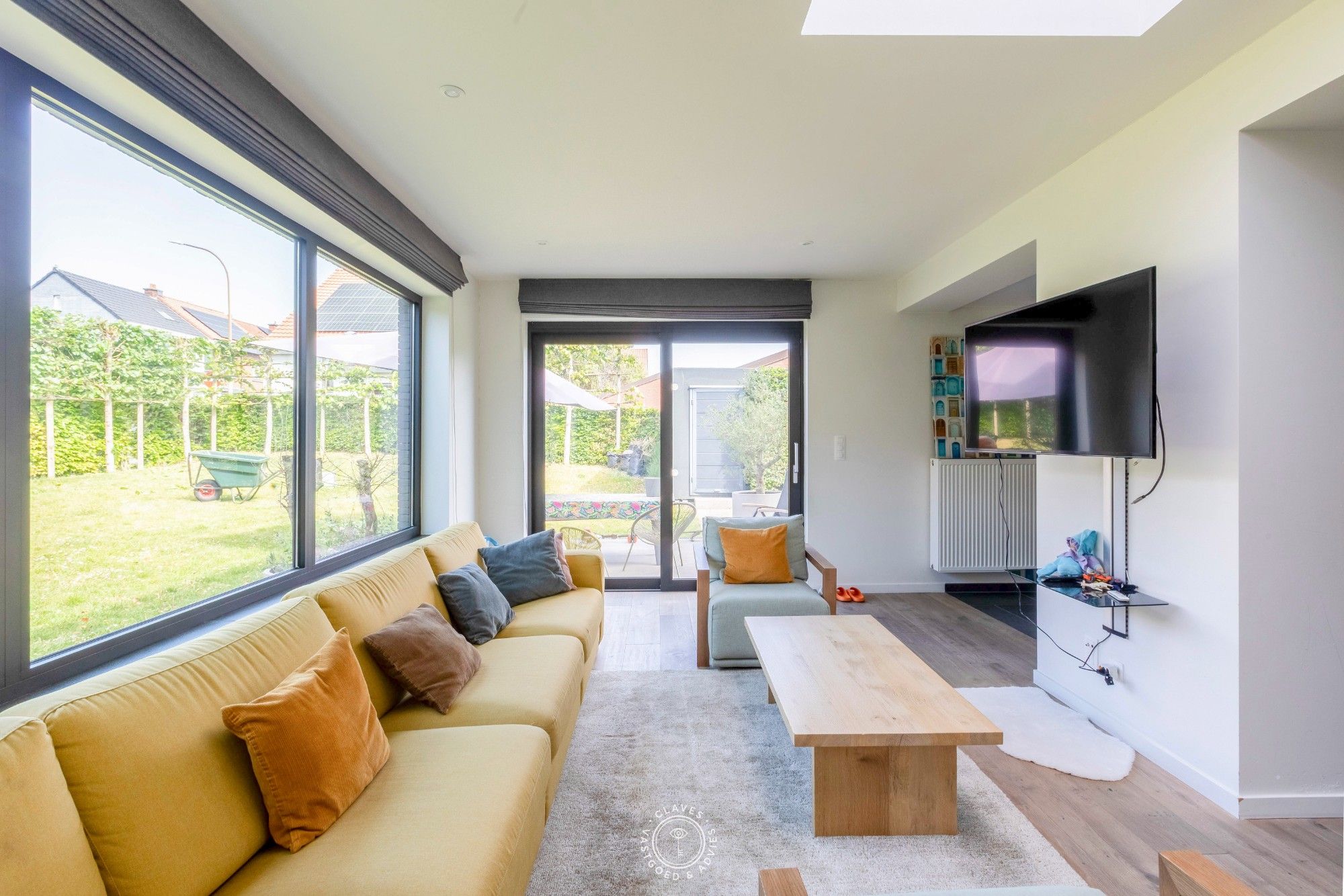 Instapklare moderne woning met dubbele garage in rustige woonwijk foto 6