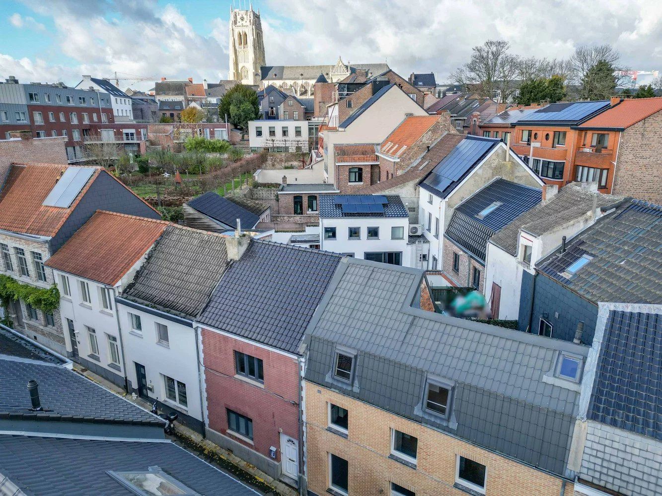 Gerenoveerde casco rijwoning in het hart van Tongeren foto 25