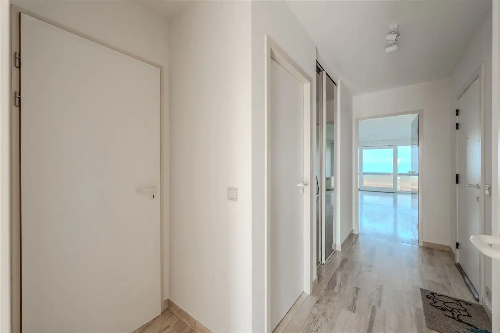 uitzonderlijk doorloop appartement met zee- en duinzicht foto 24