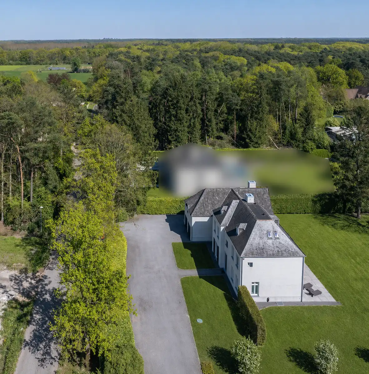 Magnifieke villa op 2.415 m² in residentiële wijk foto 44