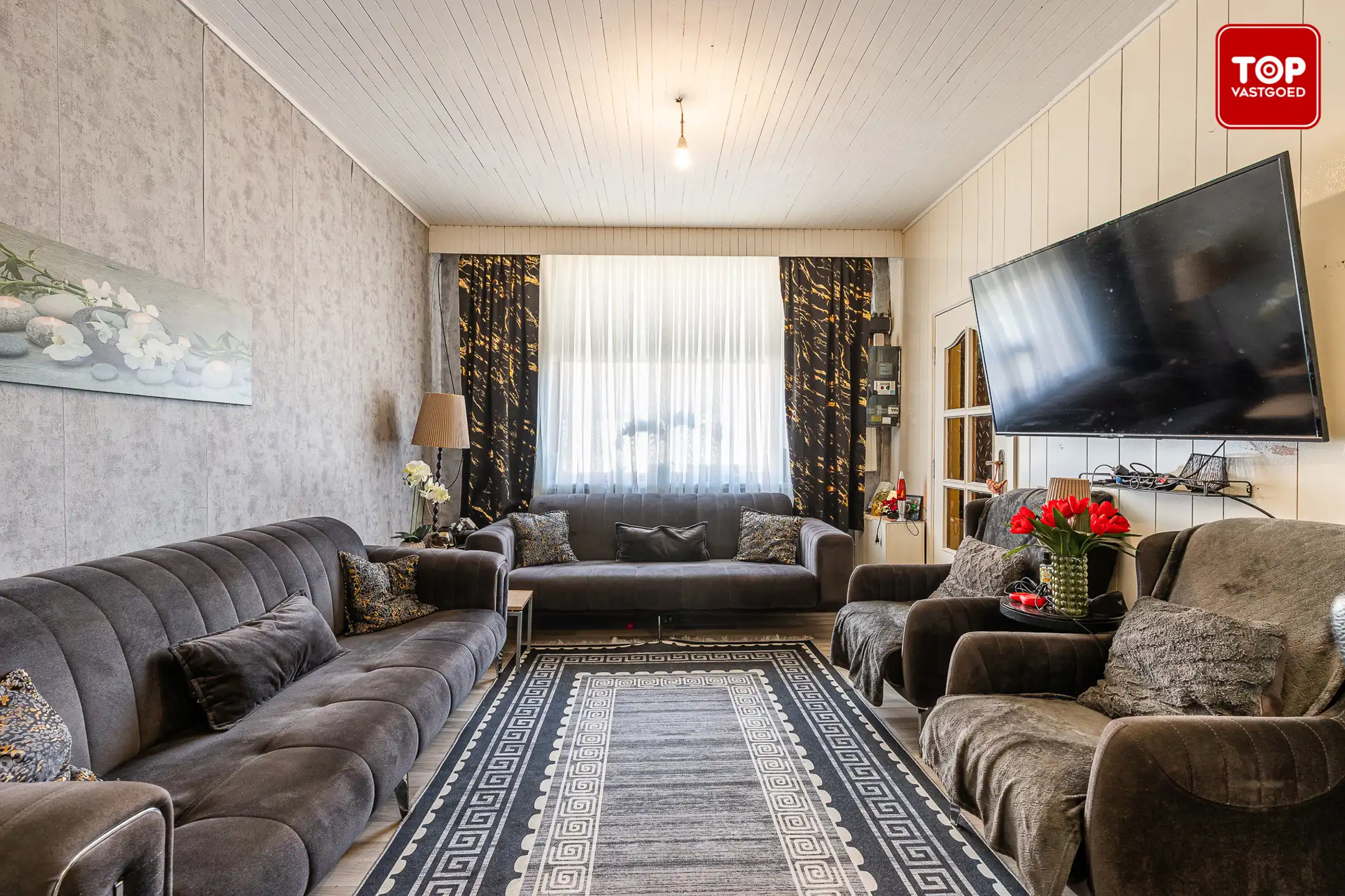 Op te frissen HOB met 2 slaapkamers en tuin foto 9