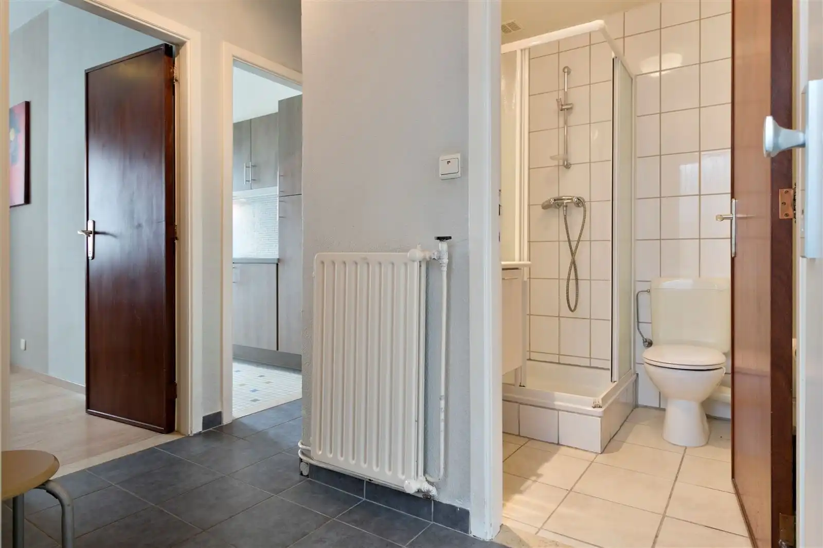 Volledig gemeubled 1-slpk appartement foto 3