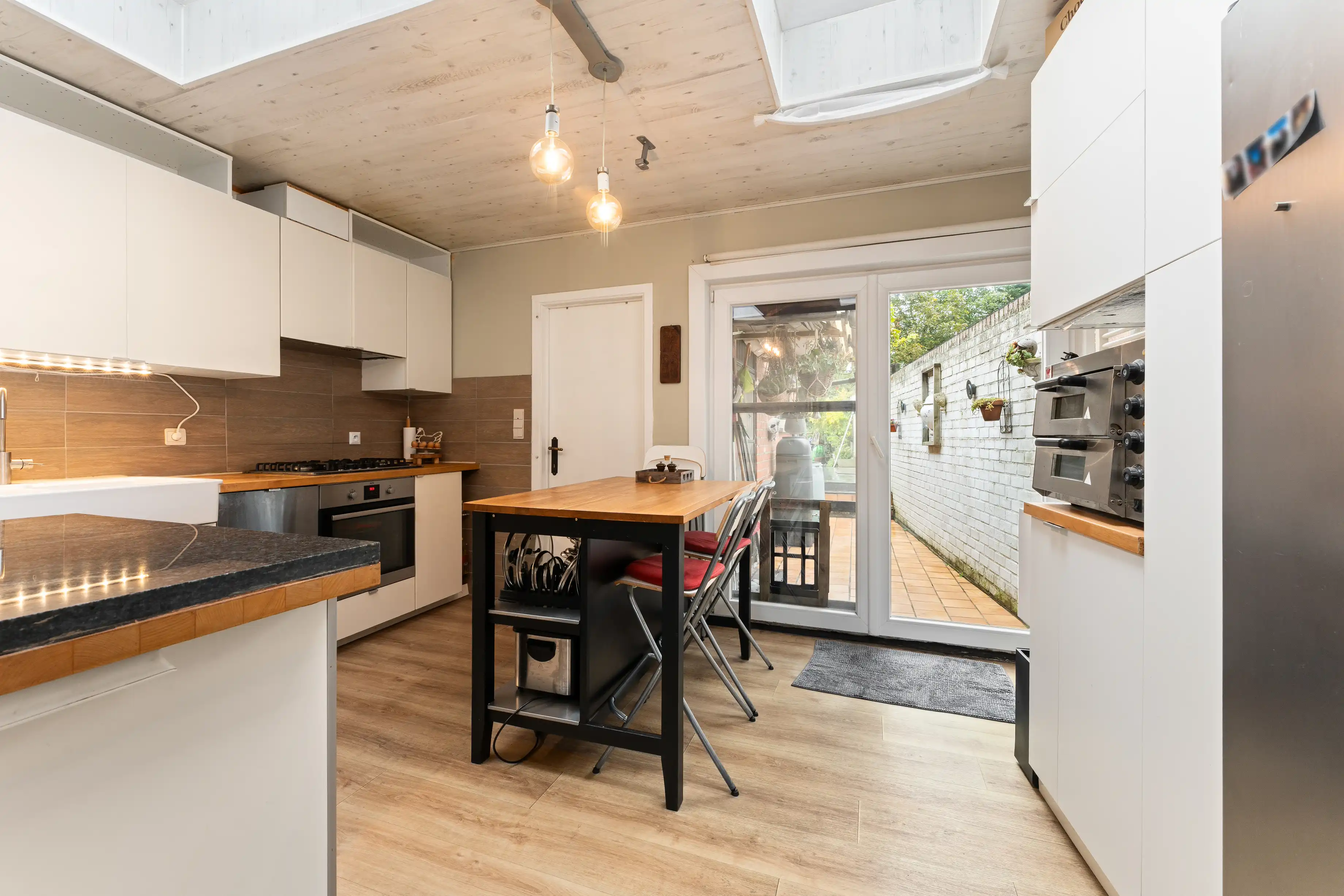 Charmante woning met 3 slaapkamers en tuin foto 5