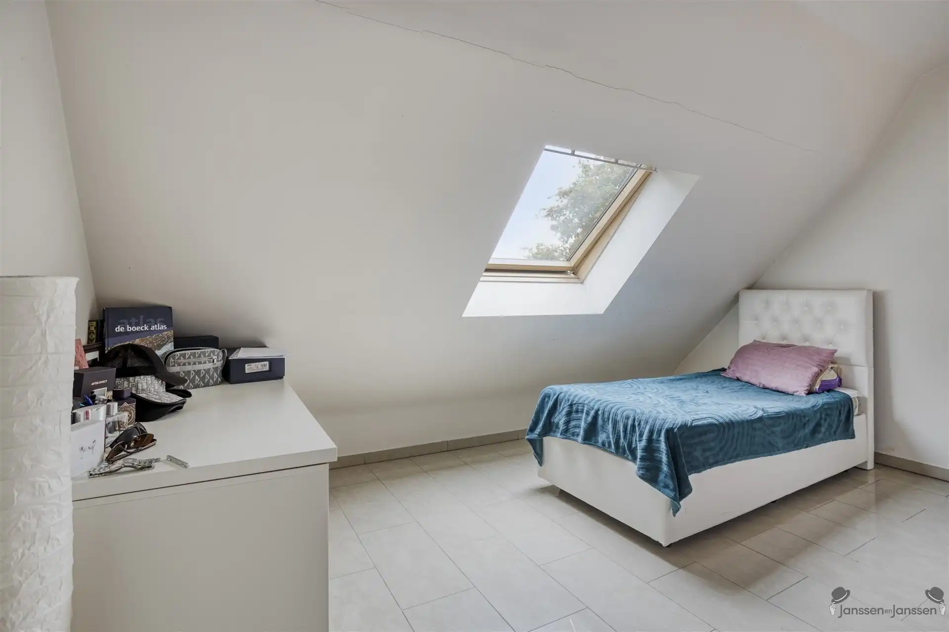 Uitzonderlijk triplex appartement van 251 m² met 5 (mogelijkheid tot 6) slaapkamers en groot terras te Leopoldsburg foto 15