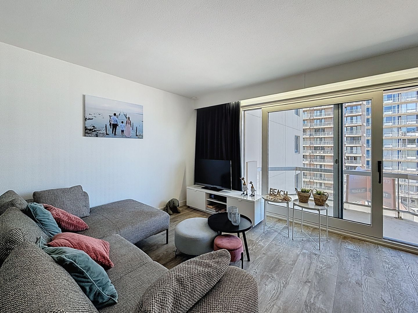 Luxueus gerenoveerd appartement te Nieuwpoort-Bad nabij het strand. foto {{pictureIndex}}
