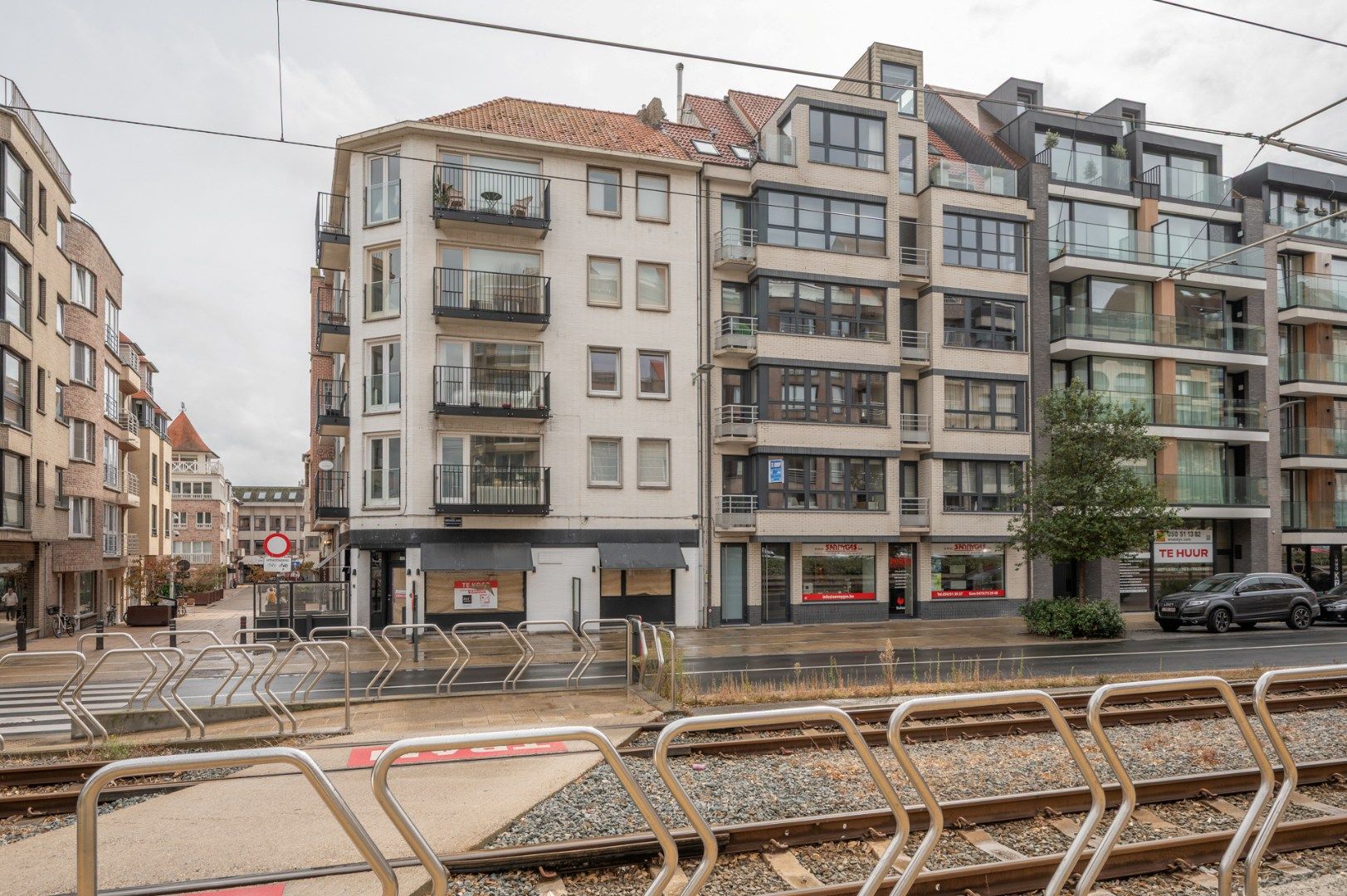 Modern appartement te koop in Knokke-Heist – ideale investering of tweede verblijf. foto 14