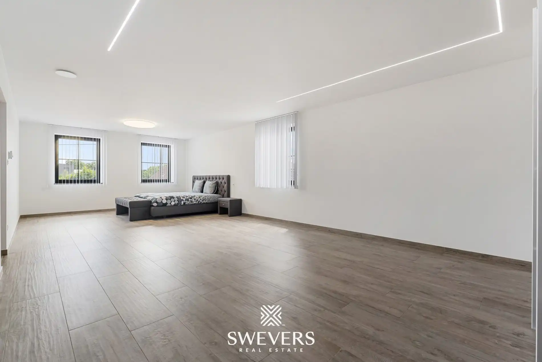 Ruime recente woning ( 314m²) op 6 are 80 ca in Paal  foto 20
