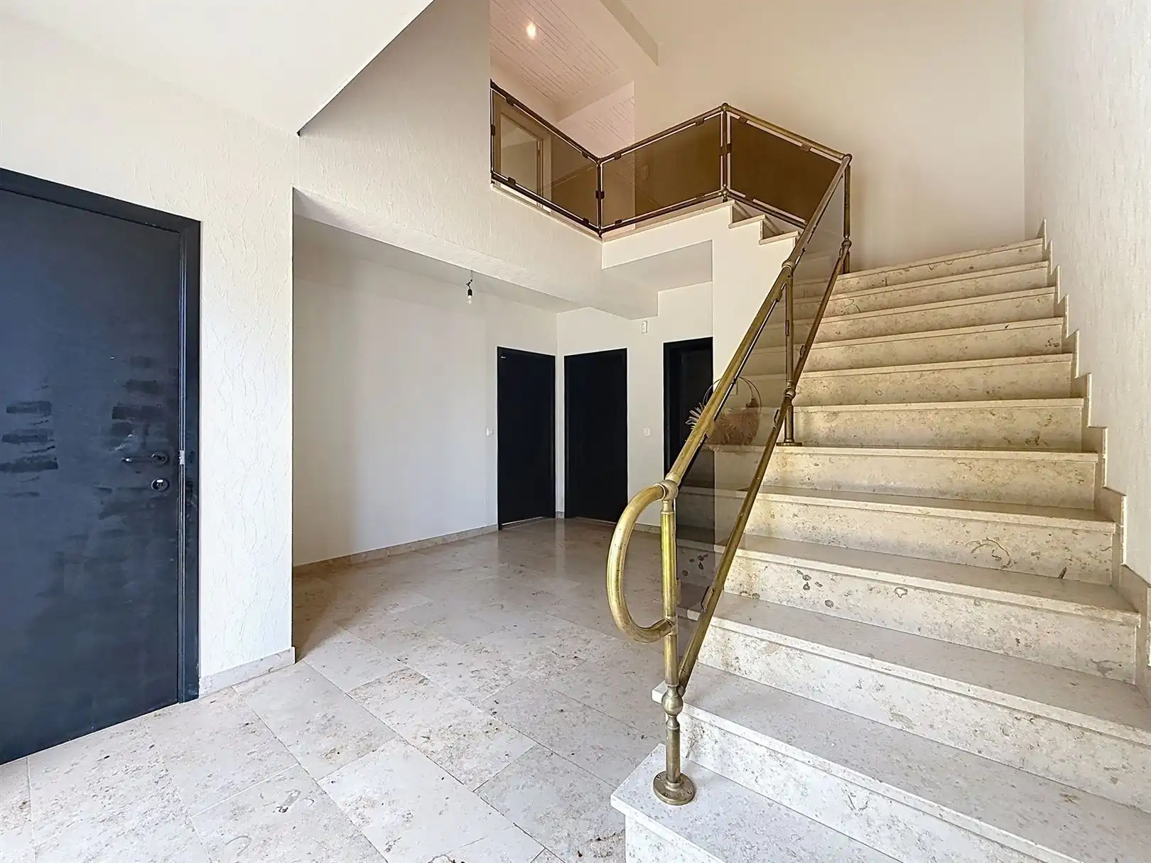 Huis met praktijkruimte, 4 slpks,  2 bdks, 10a 34ca foto 45