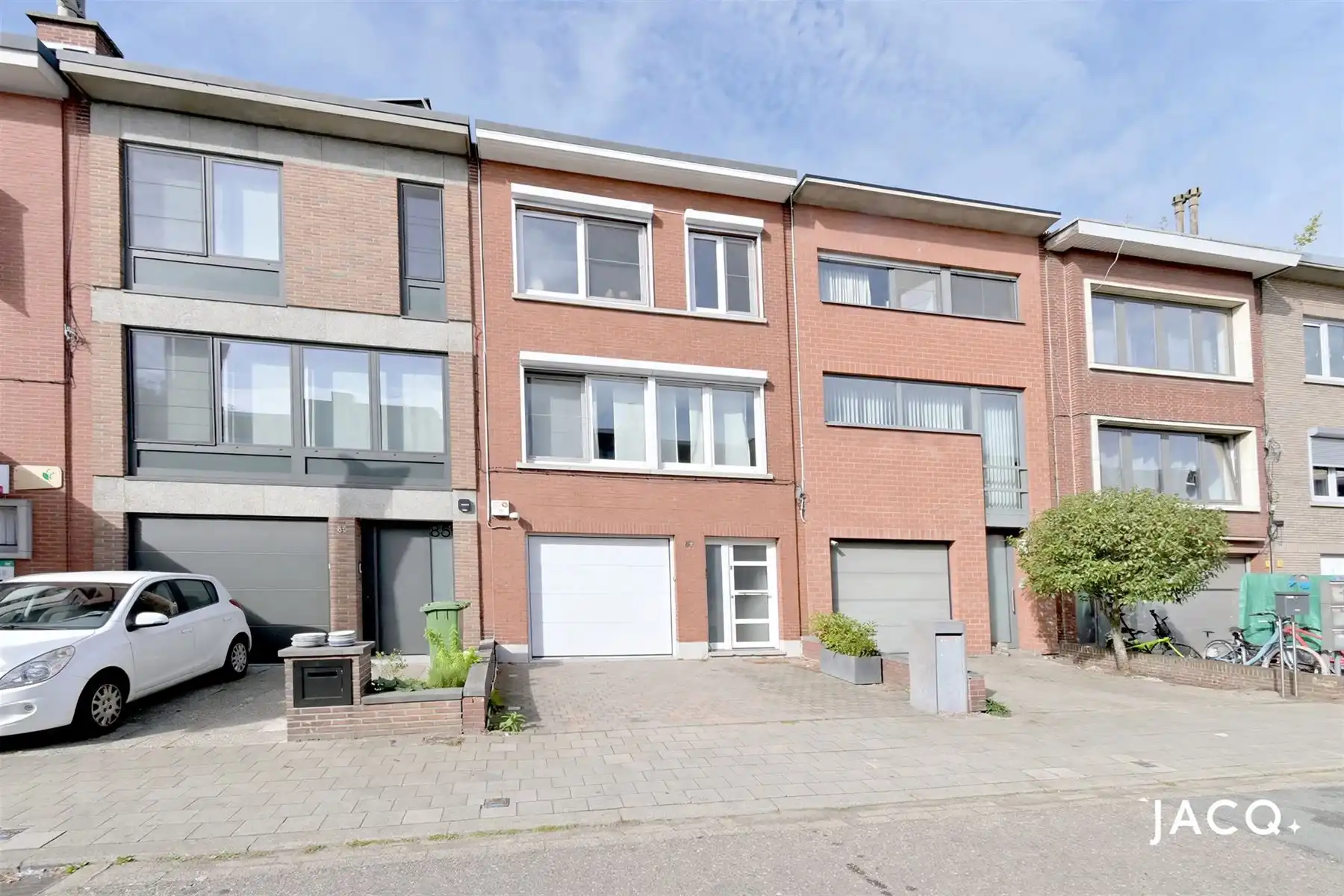 Instapklare woning met 3 slpks, garage en tuin te Deurne! foto 20