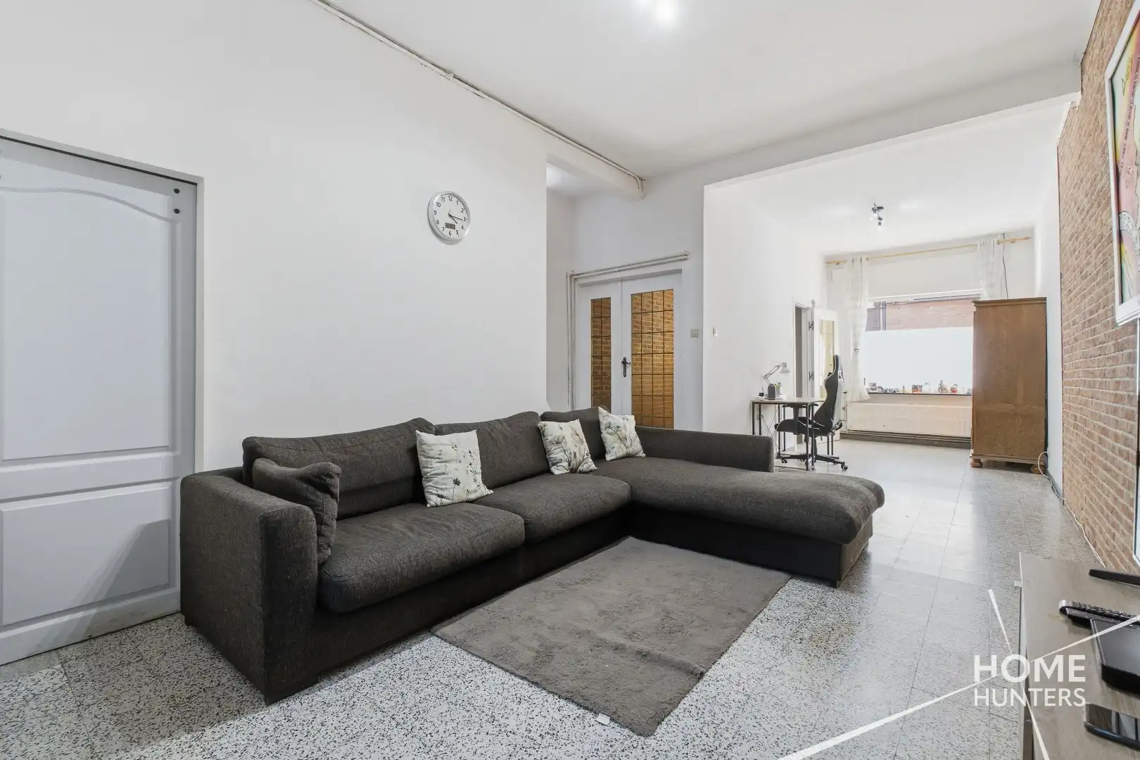 Ruime stadswoning met 4 slaapkamers aan de voet van de Ieperse vestingen foto 8