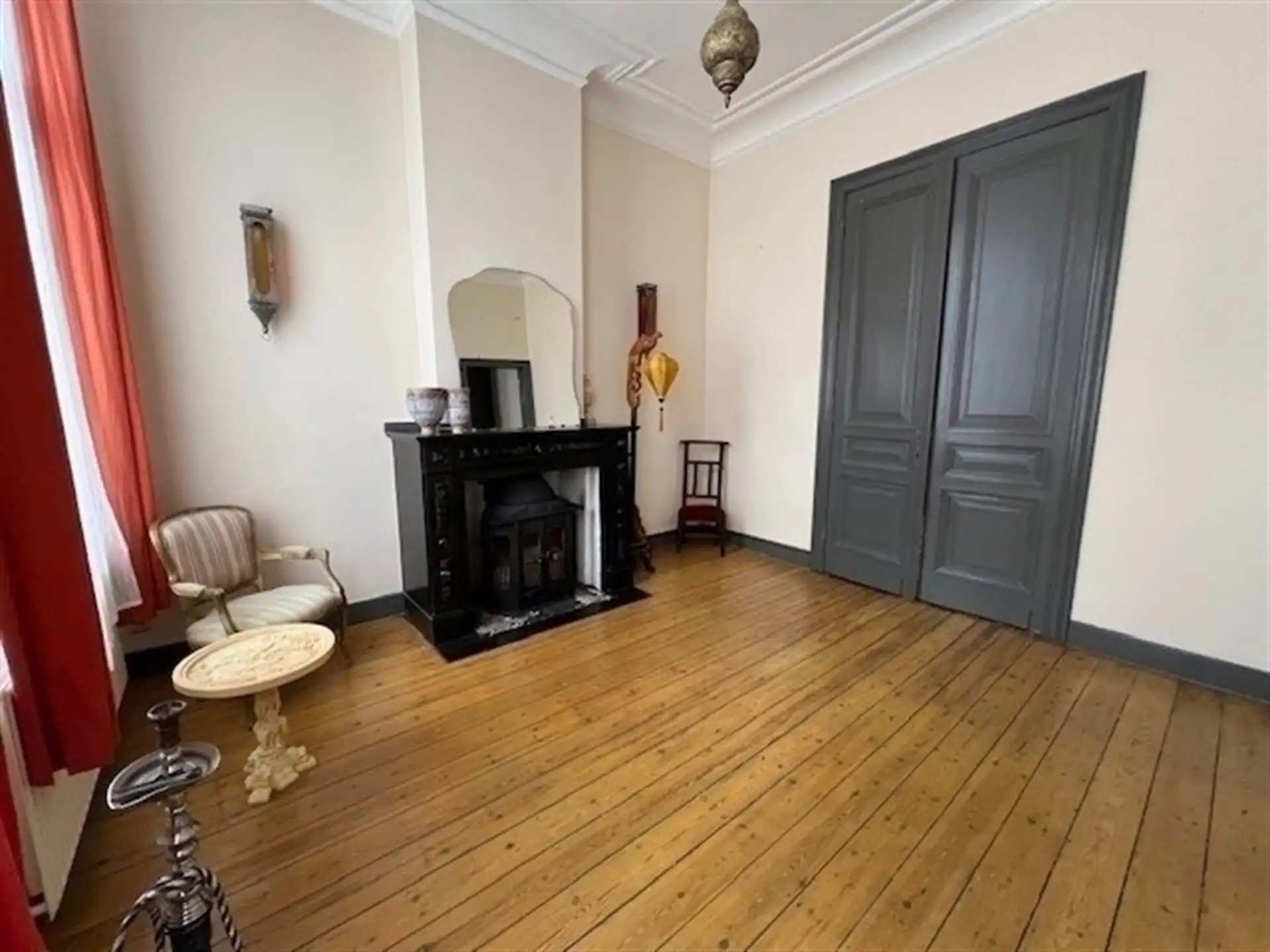 Karakterwoning met 5 slpks, autostaanplaats en grote tuin! foto 14