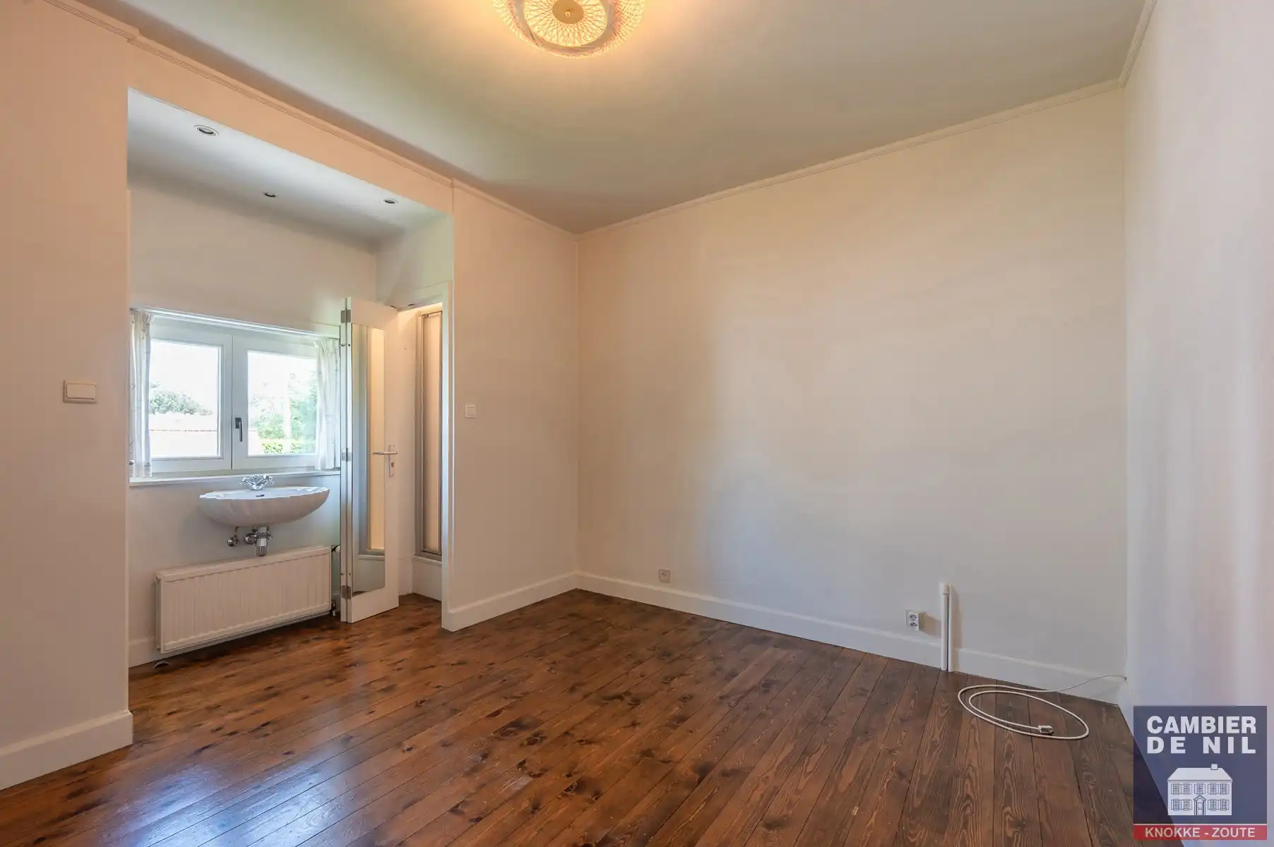 Charmante vrijstaande villa in hartje Zoute foto 12