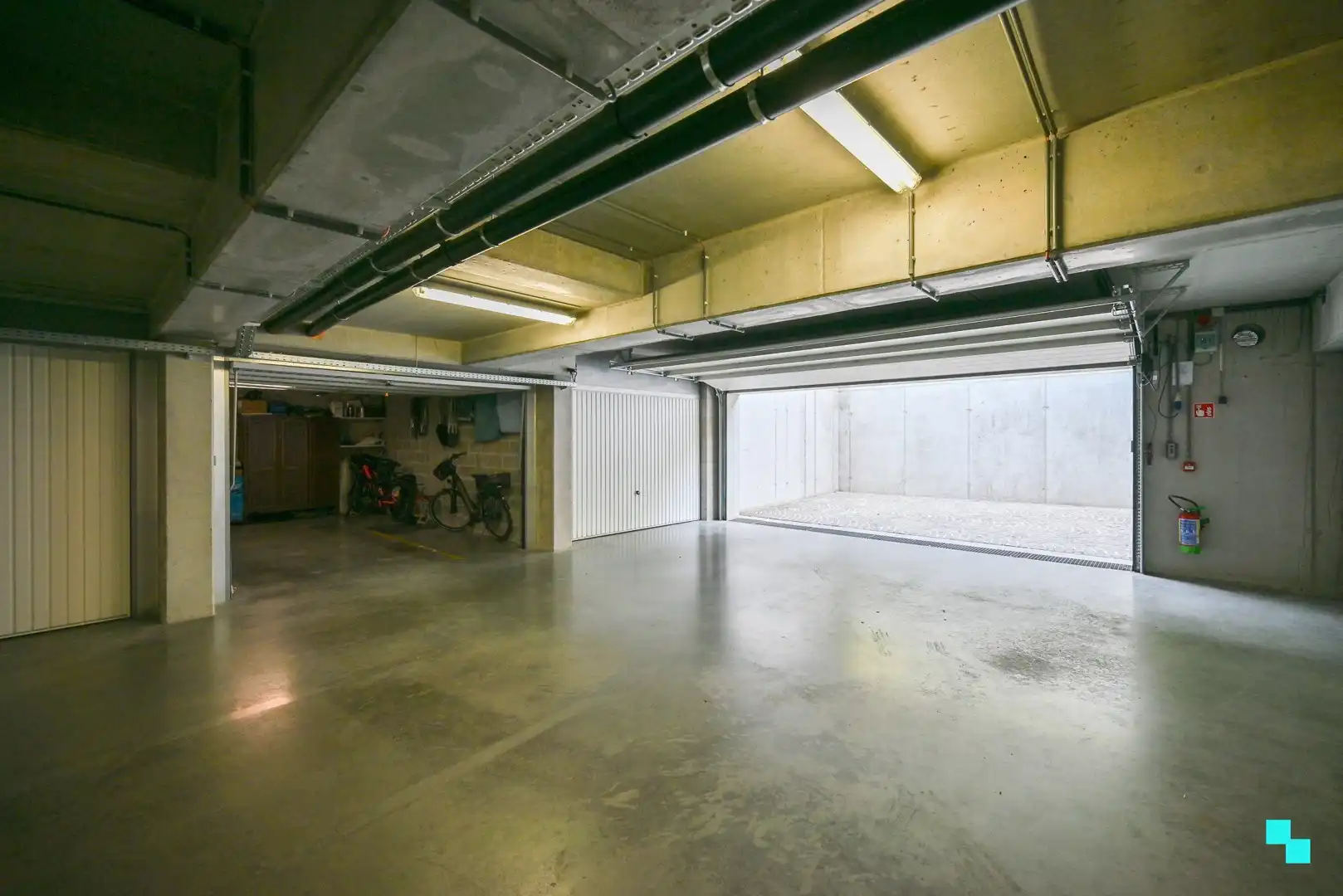 Uitzonderlijk hoogwaardig afgewerkt gelijkvloers appartement langs de Mandel foto 28