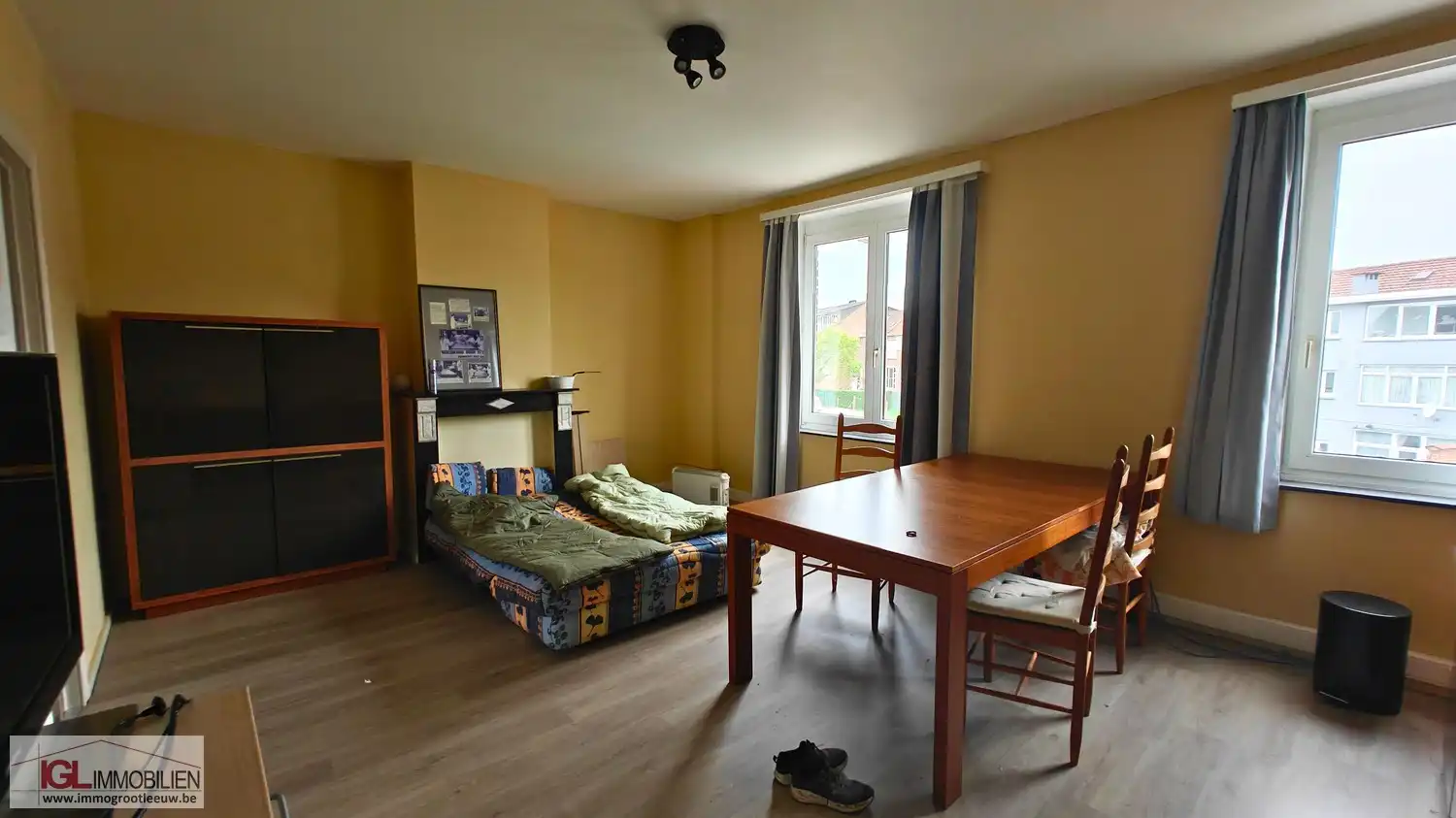 Handelspand op topliging met optimale zichtbaarheid langsheen Bergensesteenweg met veel parking en twee woongelegenheden! foto 14