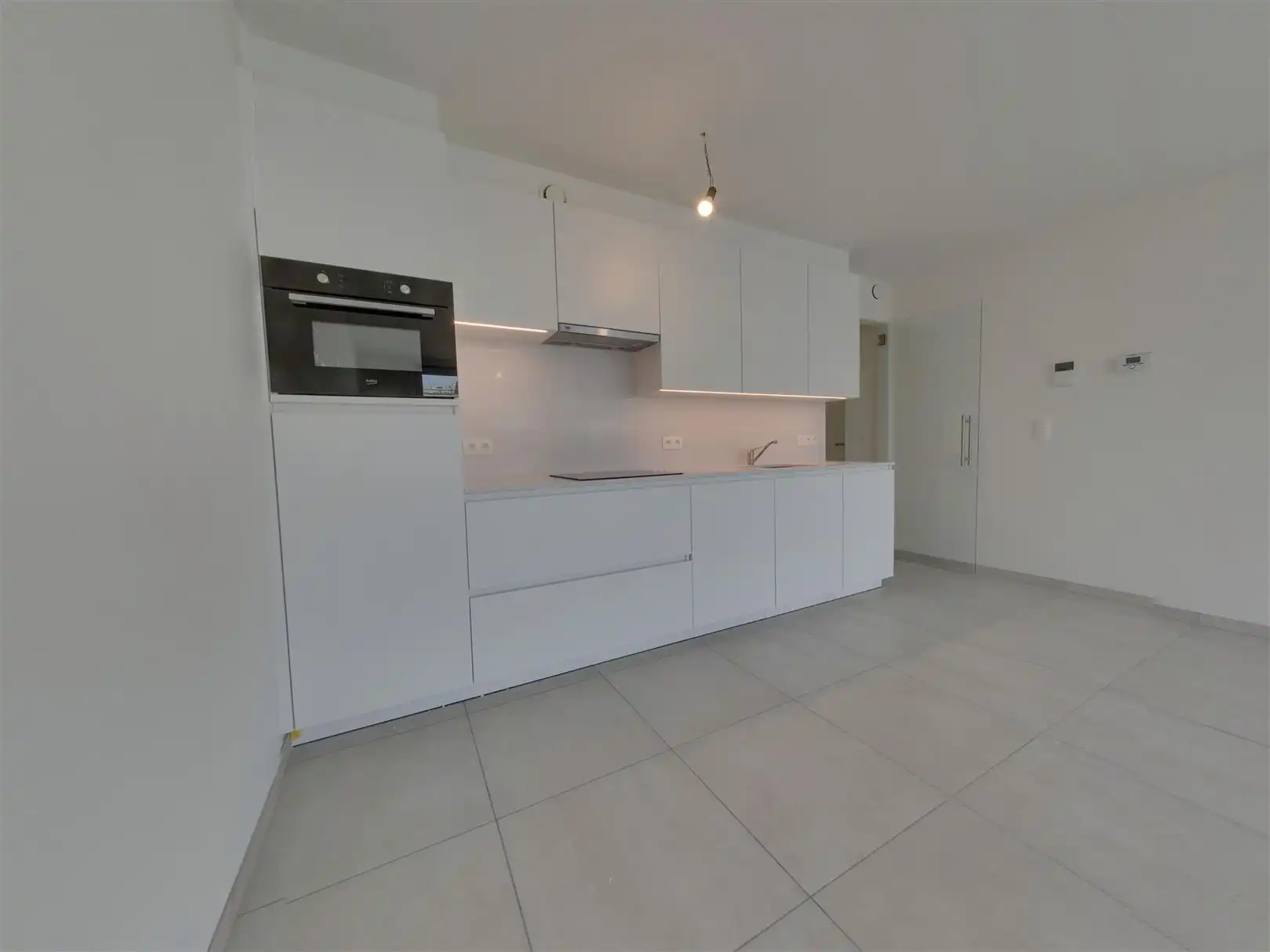 Appartement te huur Koninginnelaan 123/0401 - 8430 MIDDELKERKE