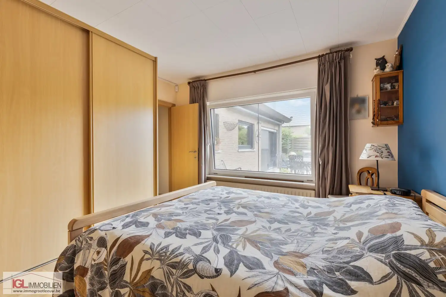 --- VERKOOP OP LIJFRENTE --- Charmante en perfect onderhouden bungalow met prachtige tuin foto 9