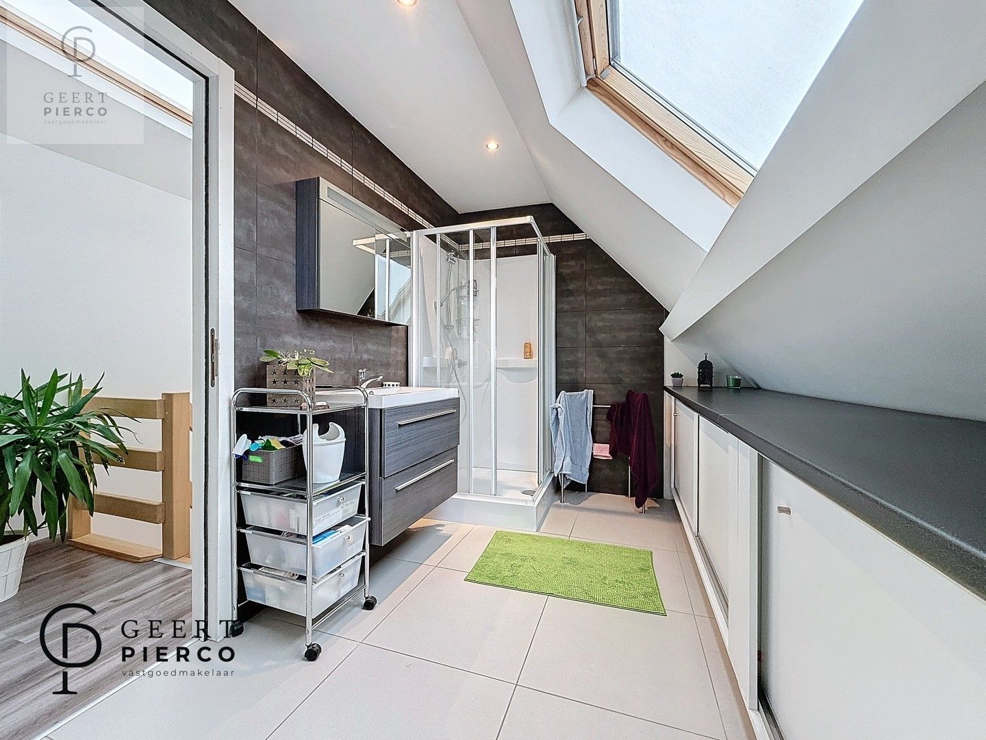 Immeuble de rapport de caractère foto 30