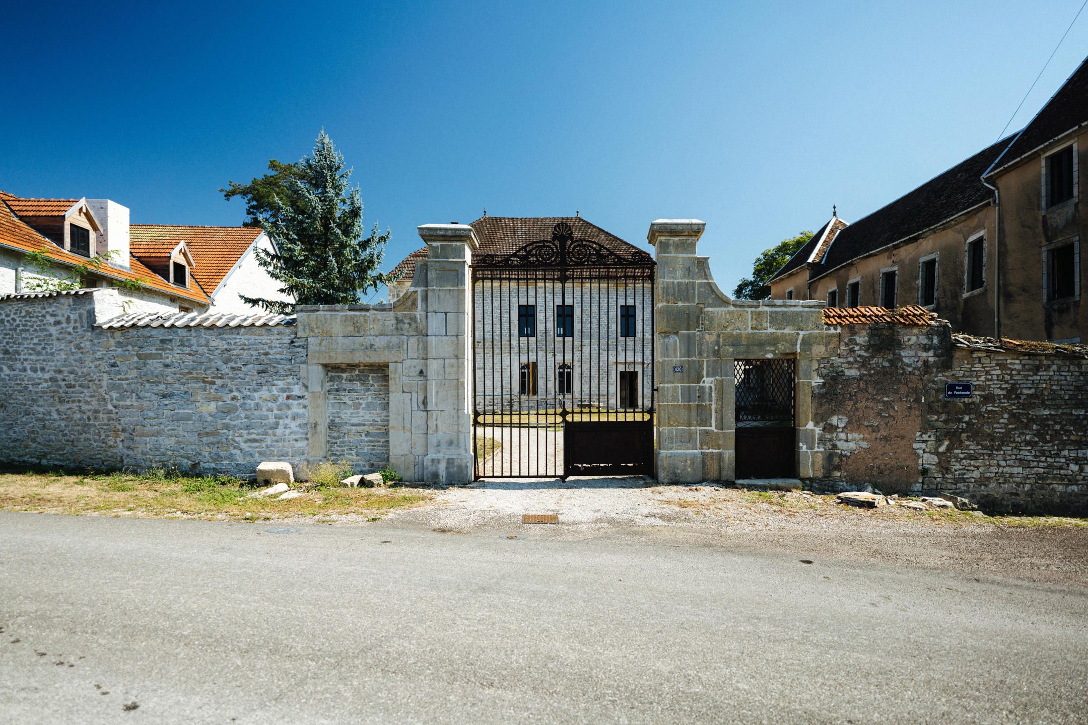 Prachtige eigendom gelegen in "Bouhans-les-Montbozon"... foto 2