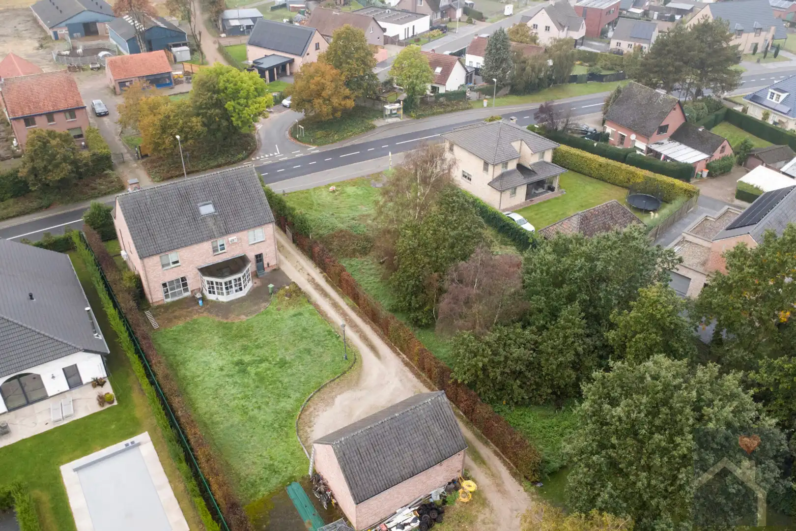 🌳 Ruime bouwgrond met uitzonderlijk groene ligging, maar liefst 26a 88ca! foto 10