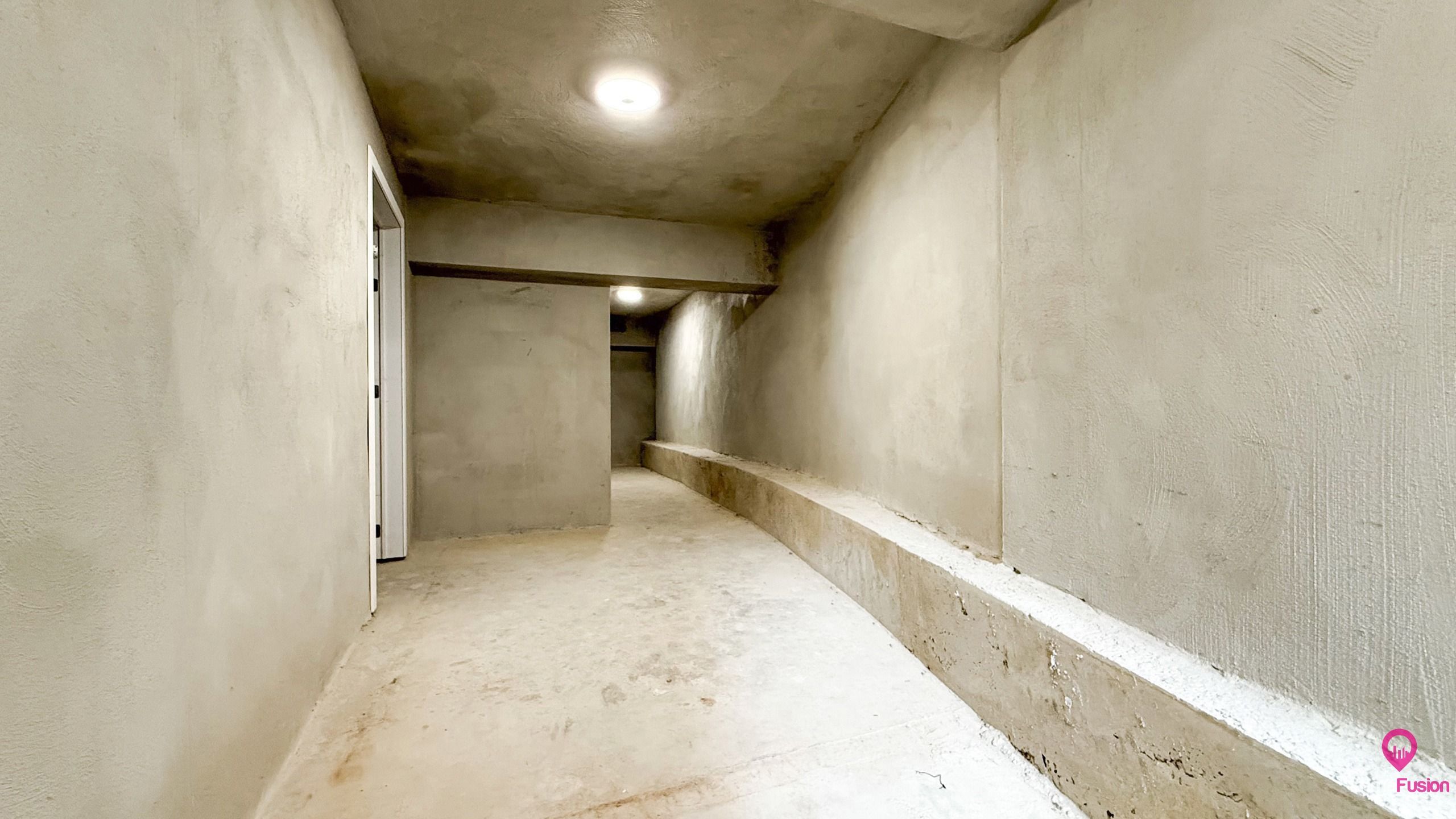 Gelijkvloers appartement met terras en kelder in hartje Zolder! foto 23