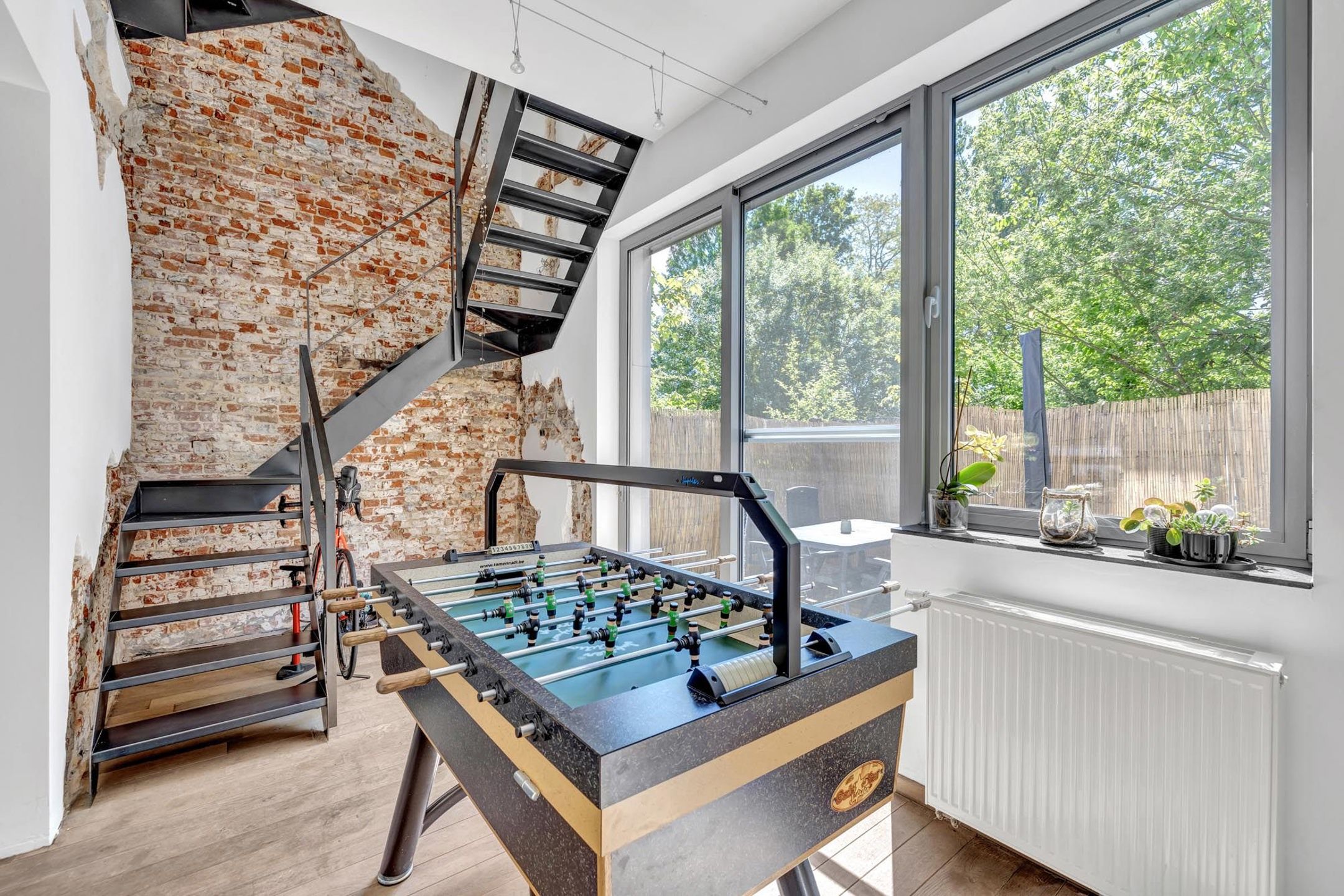 Ruime woning met prachtige tuin en diverse mogelijkheden foto 7
